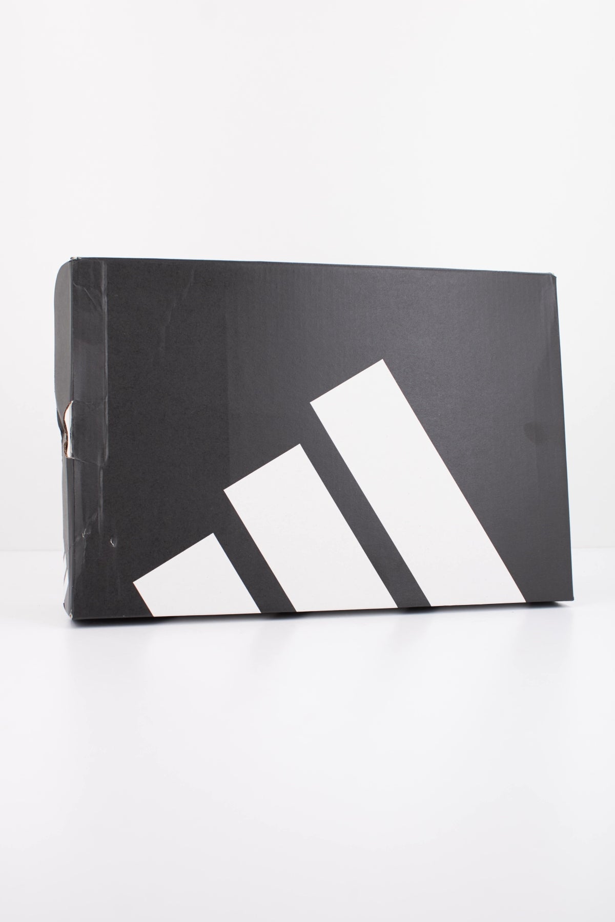ADIDAS GC ALPHA SK8 en color NEGRO (6)