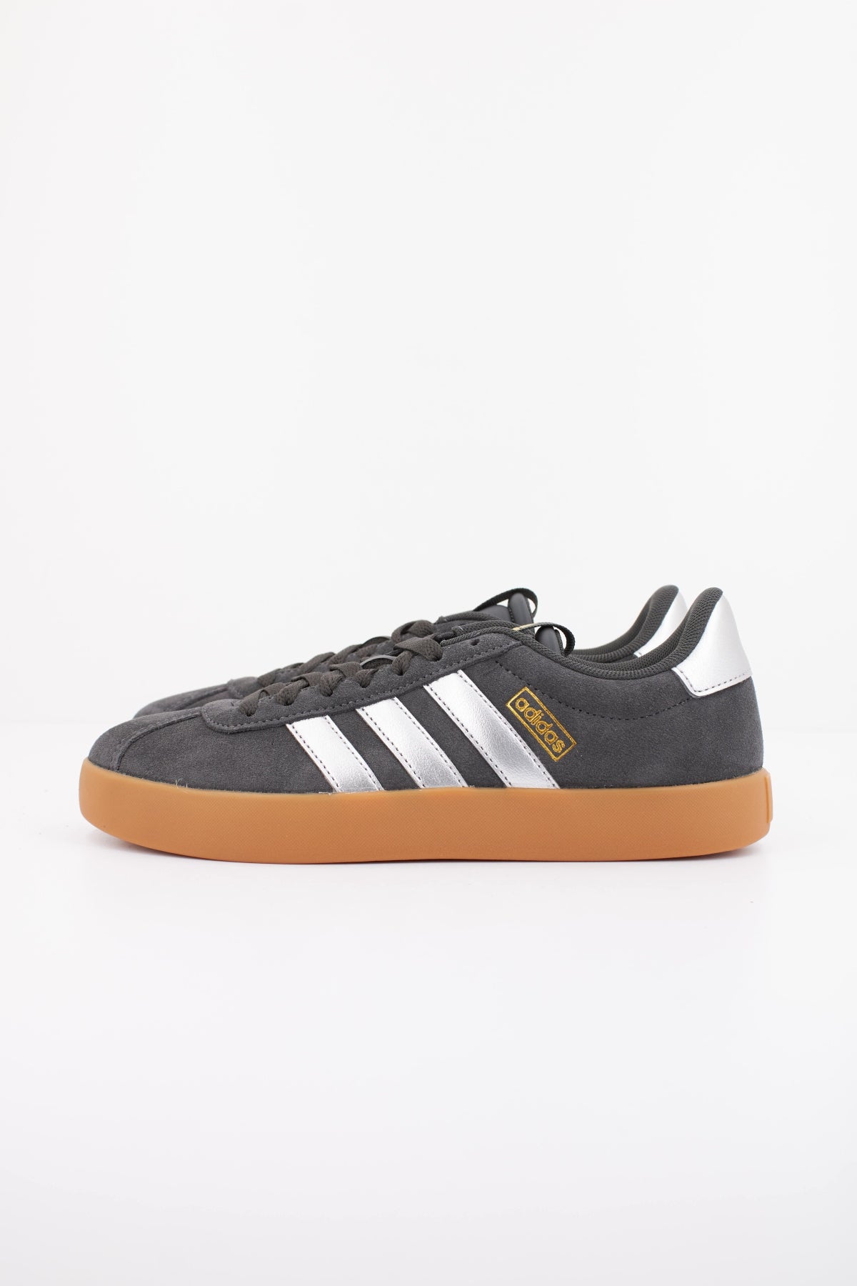 ADIDAS VL COURT 3.0 en color GRIS (1)