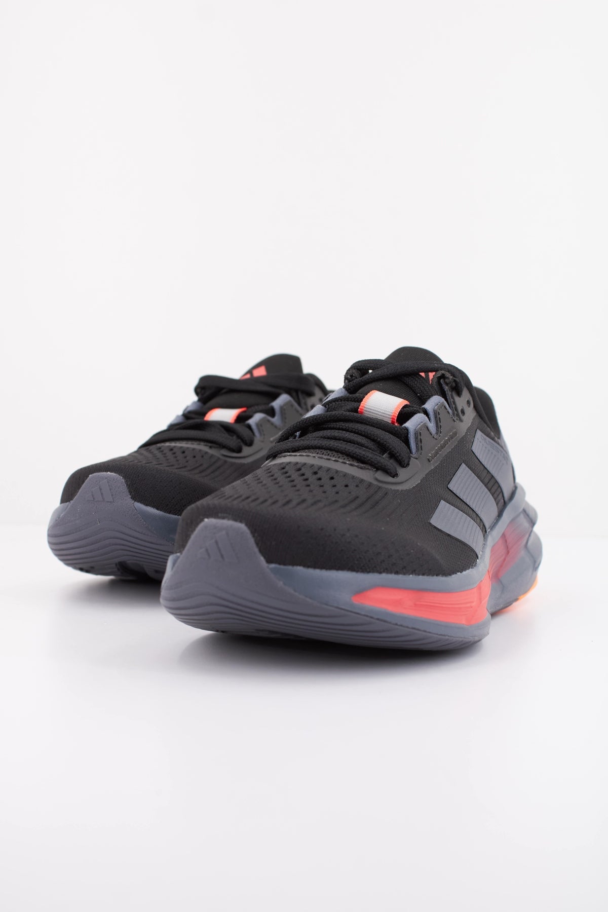 ADIDAS QUESTAR 3 M en color NEGRO (2)