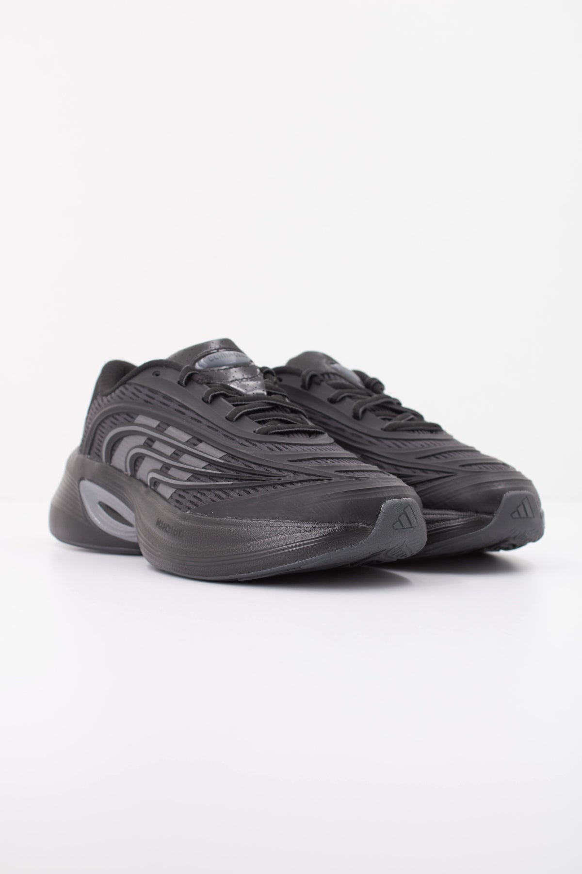 ADIDAS HQ4972 CLIMACOOL SPW en color NEGRO (2)