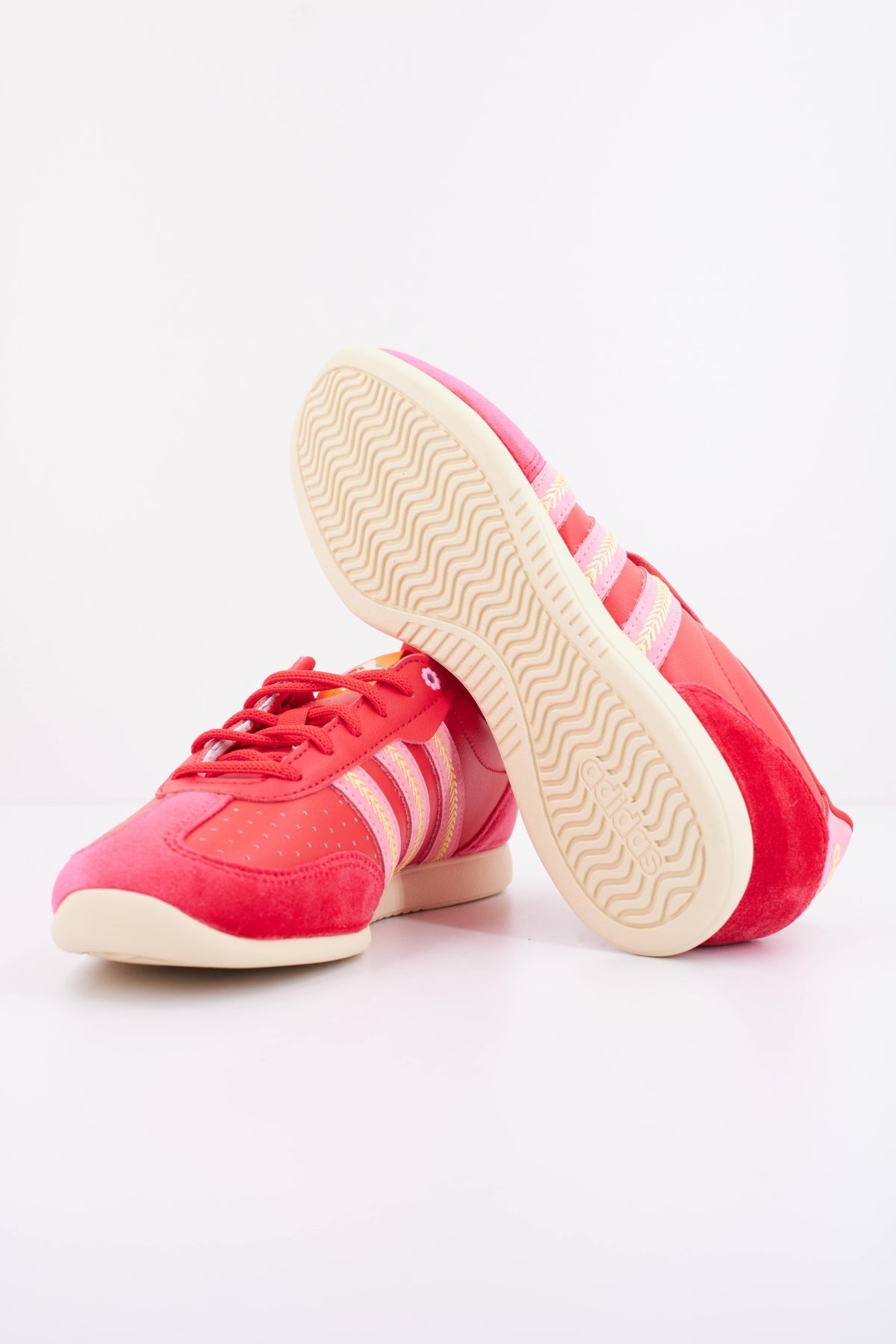 ADIDAS BARREDA LO en color ROJO (5)