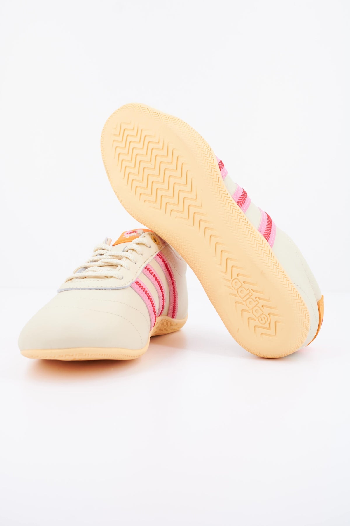 ADIDAS GRAND COURT LO en color BEIS (5)