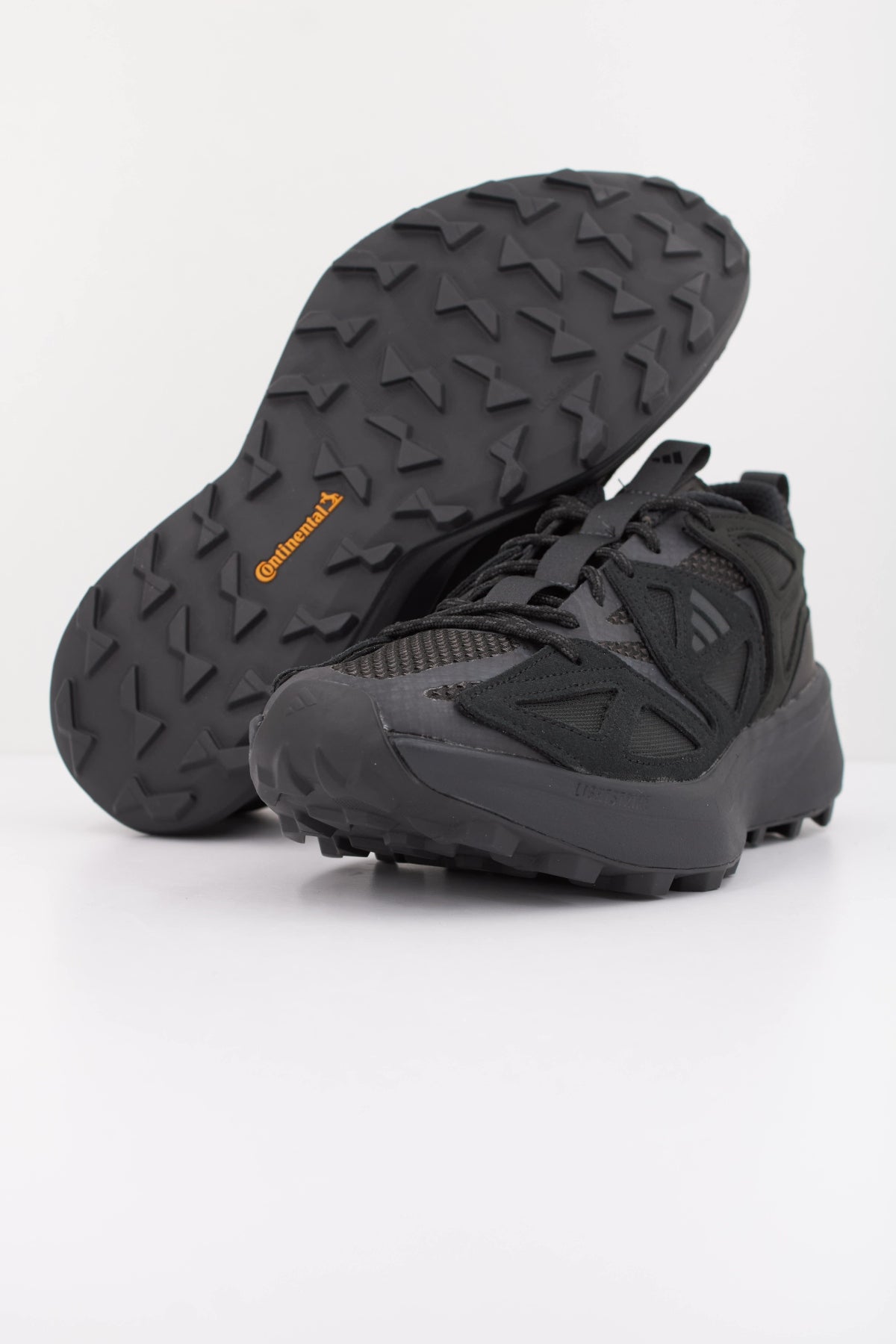 ADIDAS KANTAI TRAIL en color NEGRO (5)