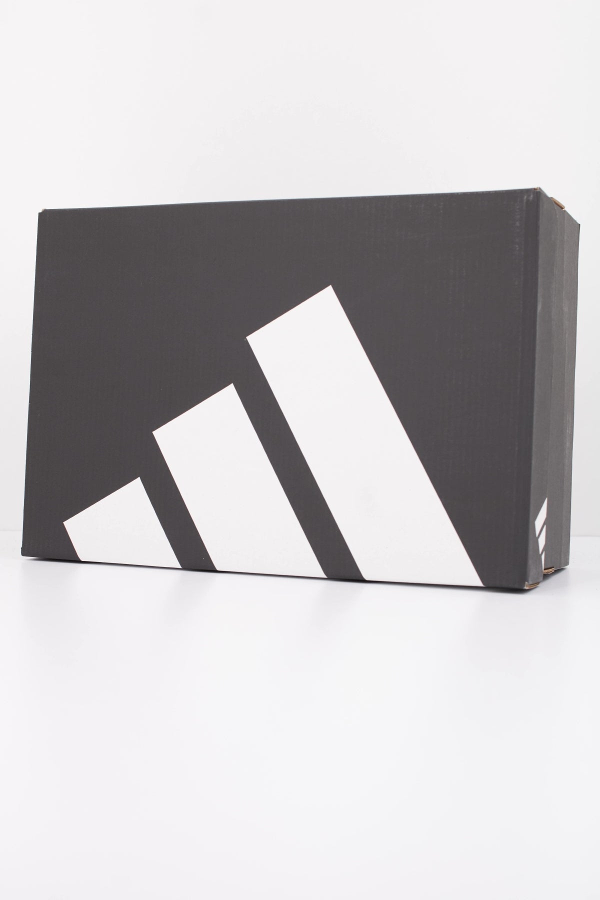 ADIDAS KANTAI TRAIL en color NEGRO (6)