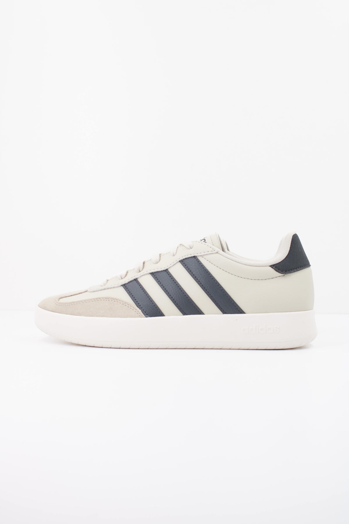 ADIDAS JP5924 BARREDA en color GRIS (1)