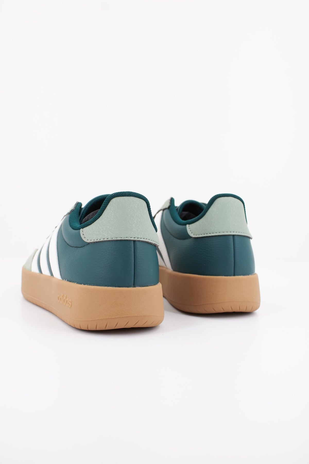 ADIDAS BARREDA en color VERDE (4)