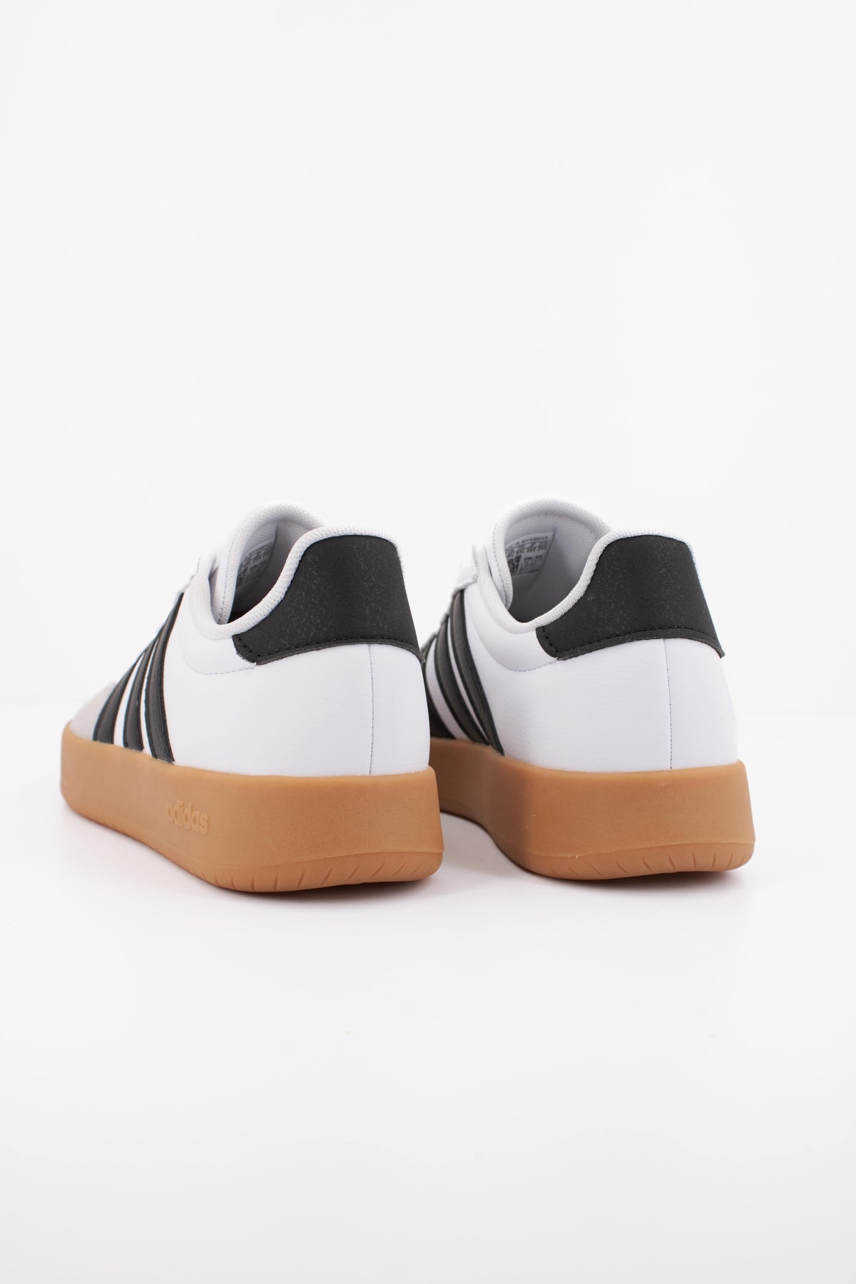 ADIDAS BARREDA en color BLANCO (4)