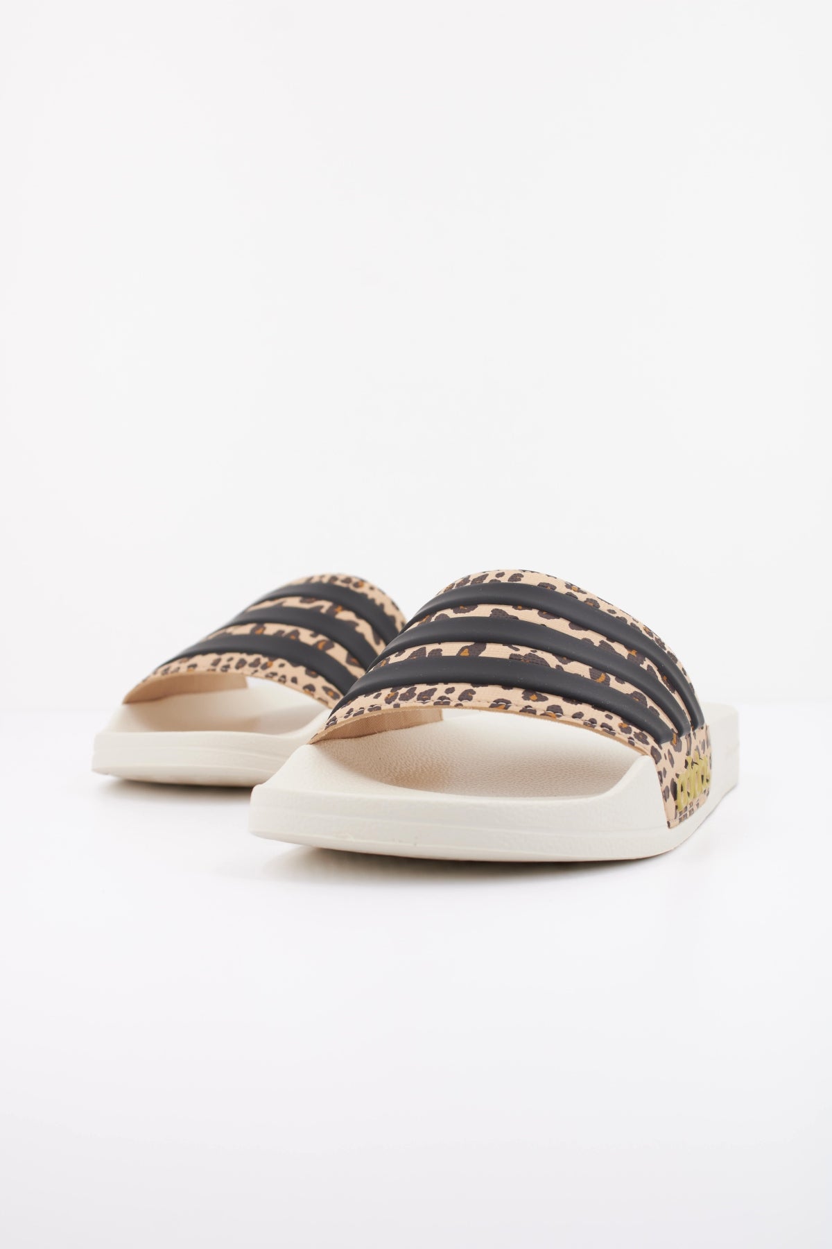 ADIDAS ADILETTE SHOWER en color ANIMAL PRINT (2)