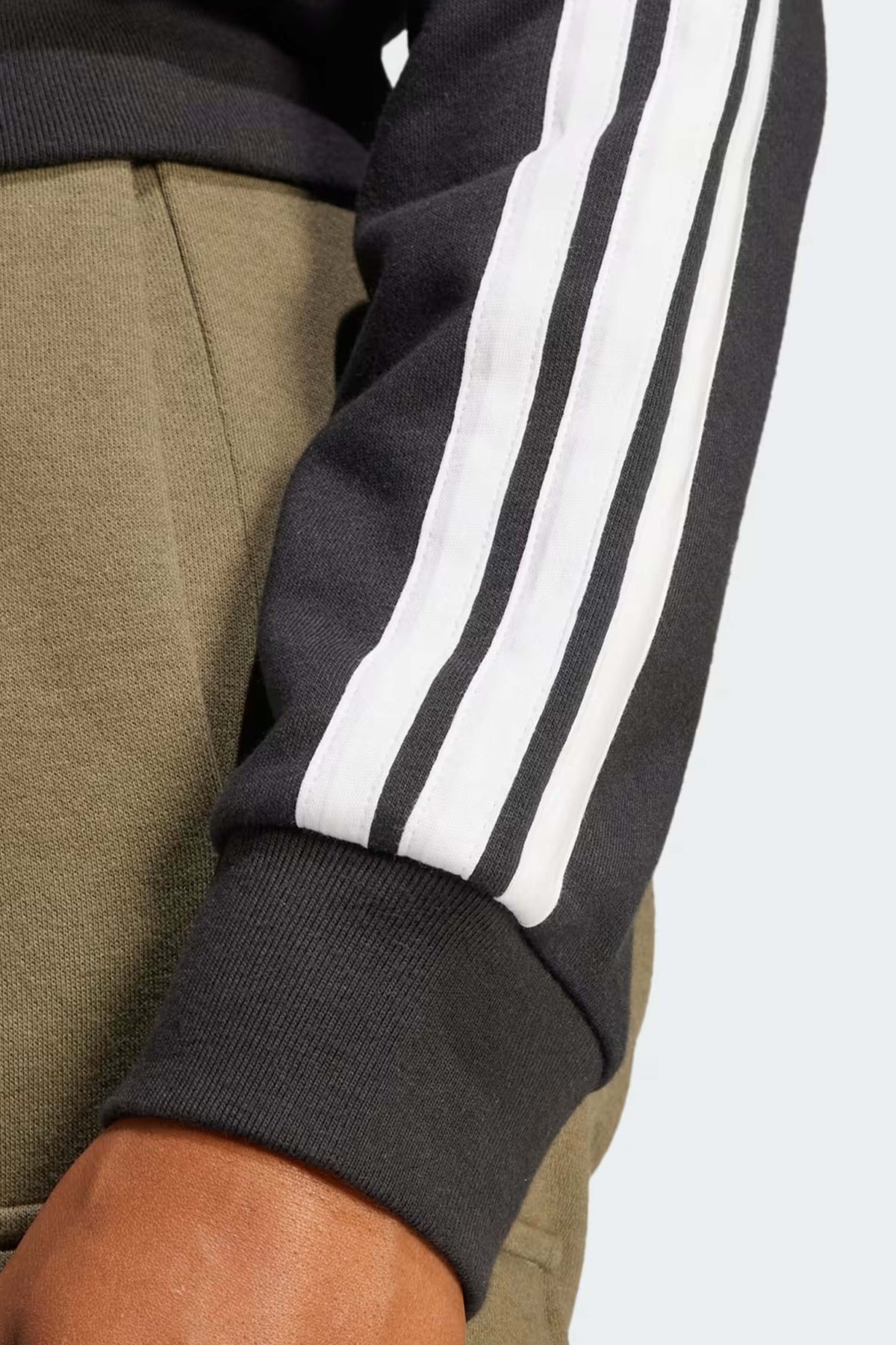 ADIDAS JE0052 en color NEGRO (3)
