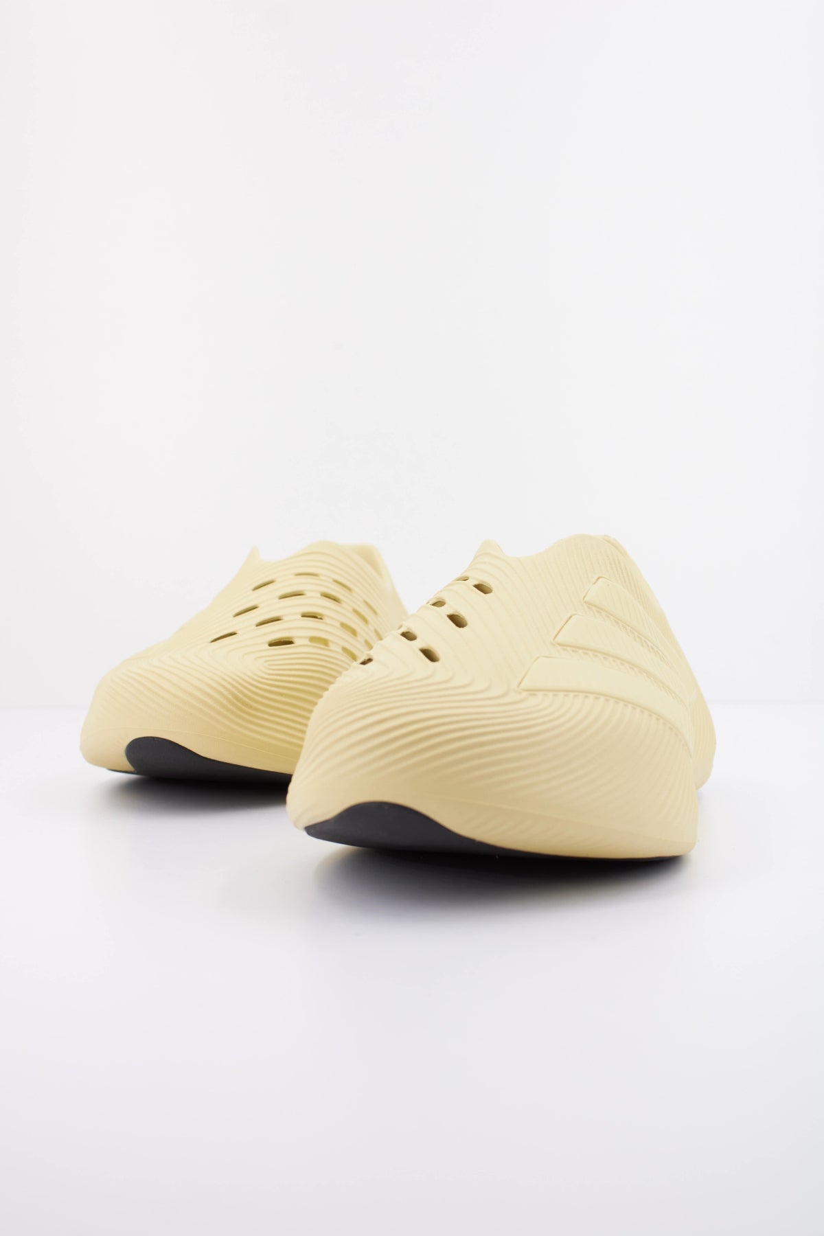 ADIDAS PURECHILL en color AMARILLO (2)