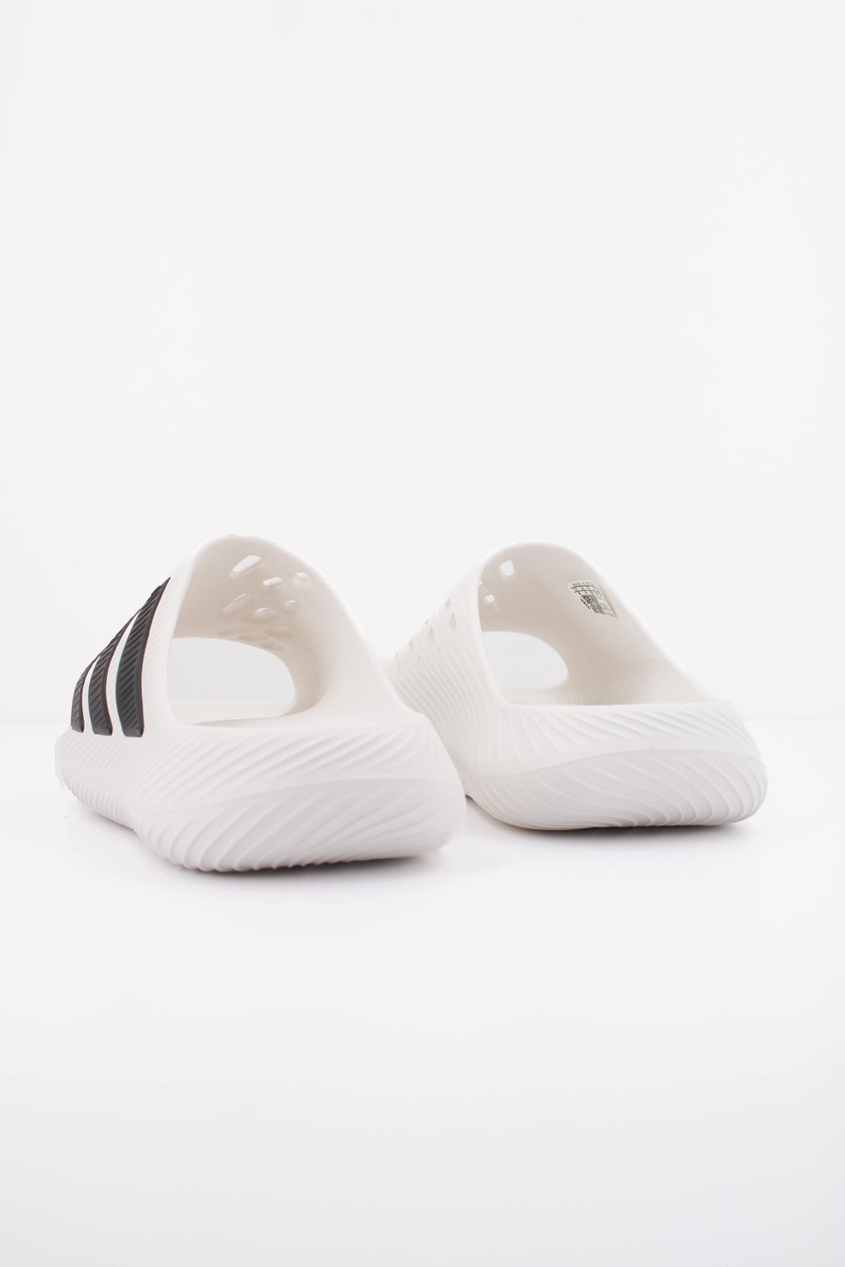ADIDAS PURECHILL SUEDE en color BLANCO (4)