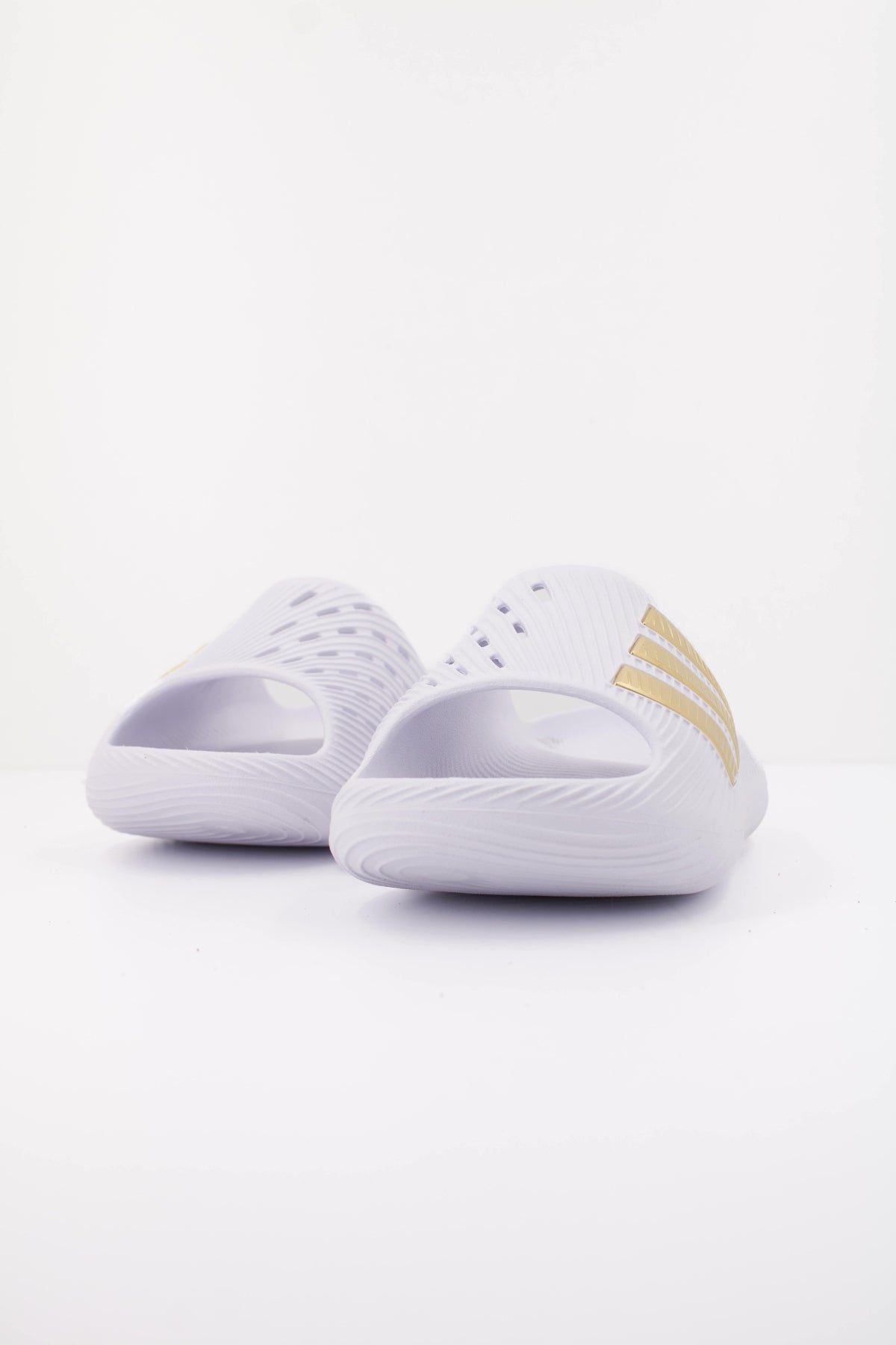ADIDAS PURECHILL SLIDE en color BLANCO (2)