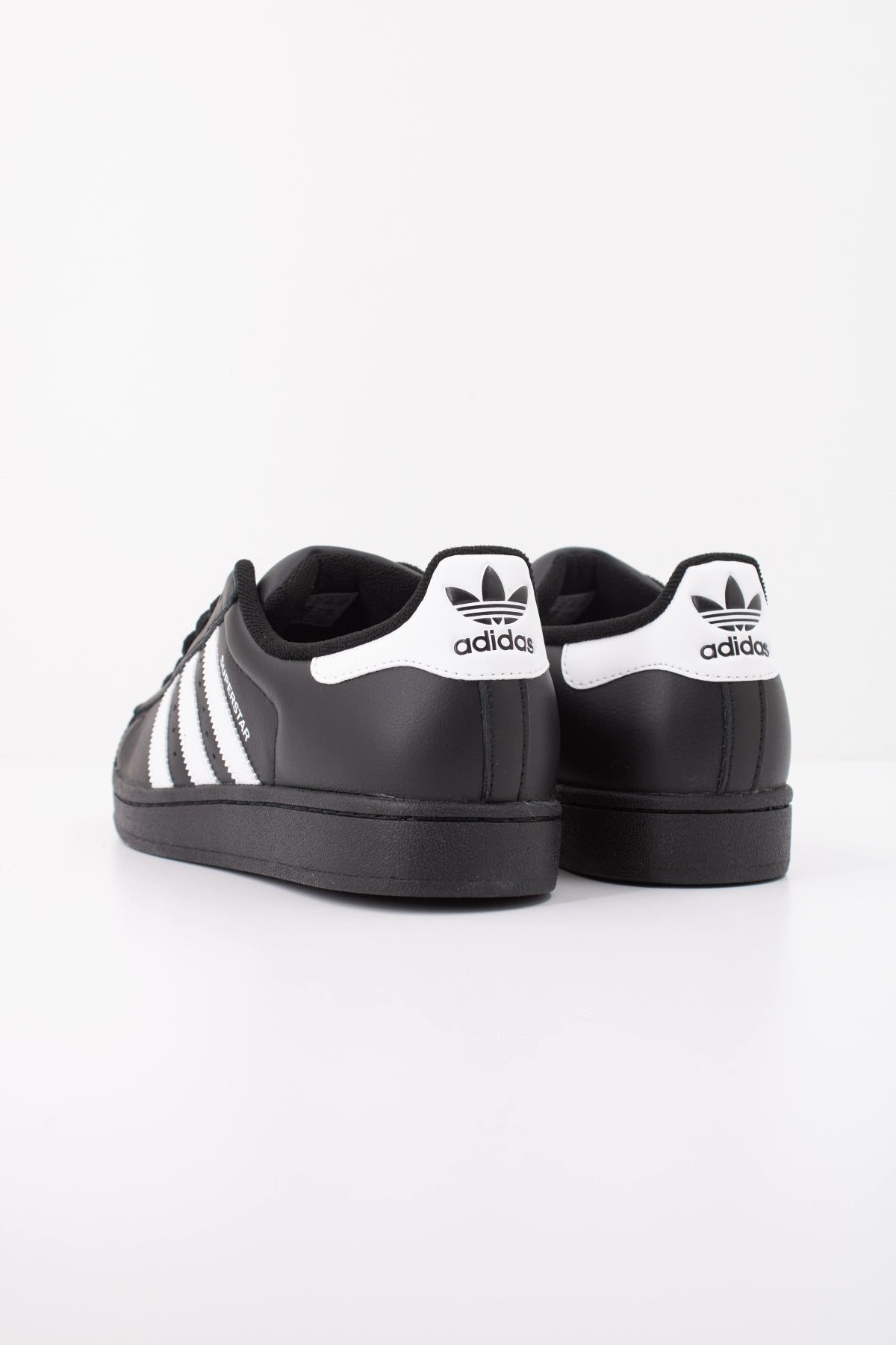 ADIDAS ORIGINALS JI0079 SUPERSTAR II en color NEGRO (4)