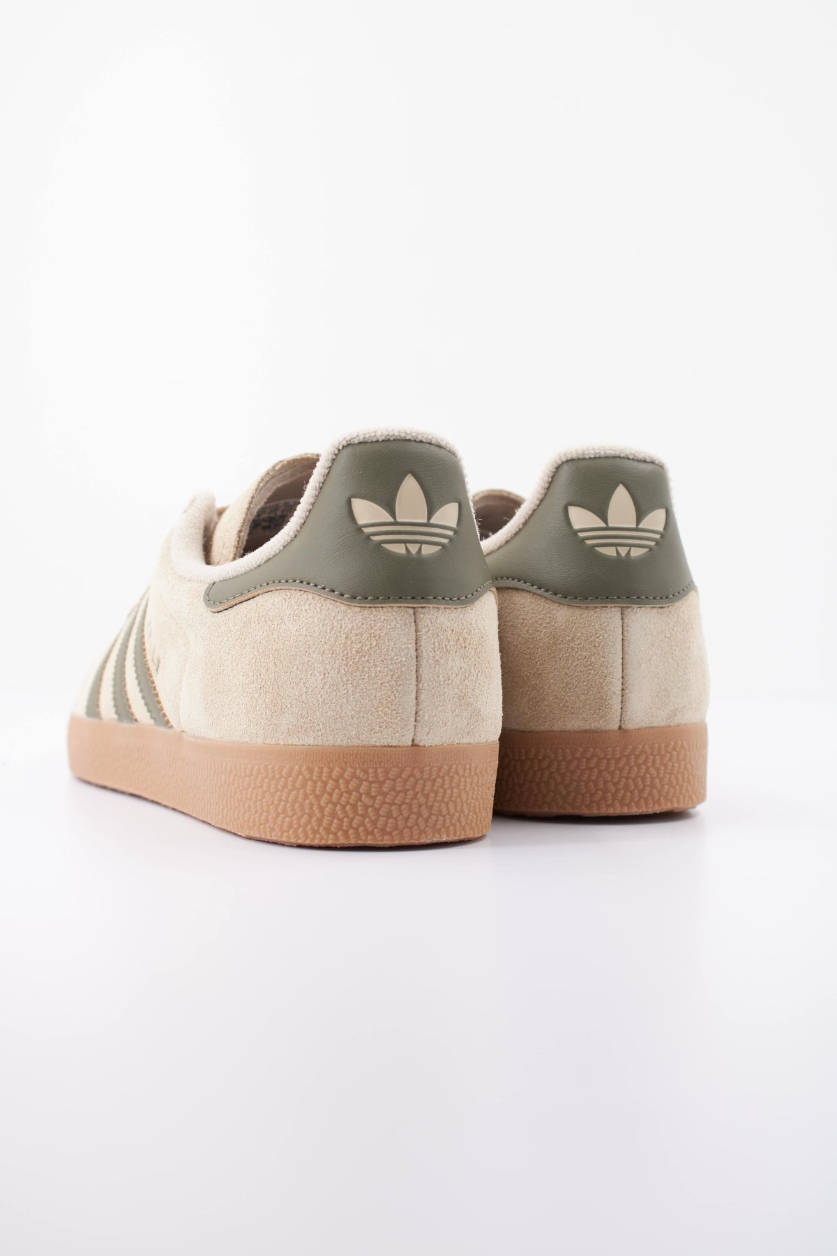 ADIDAS ORIGINALS KJ7683 GAZELLE en color VERDE (4)