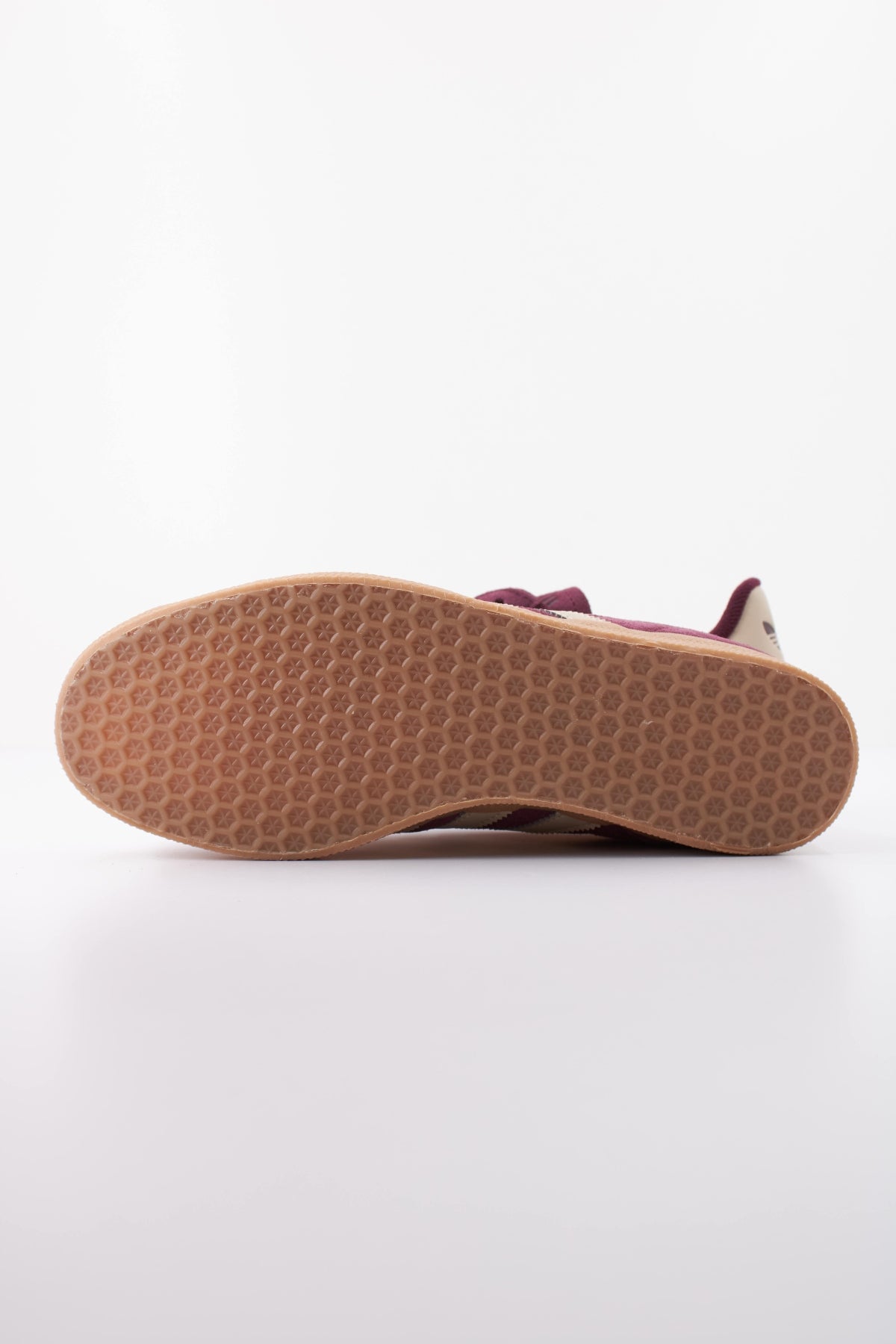 ADIDAS ORIGINALS KJ7685 GAZELLE en color BURDEOS (5)