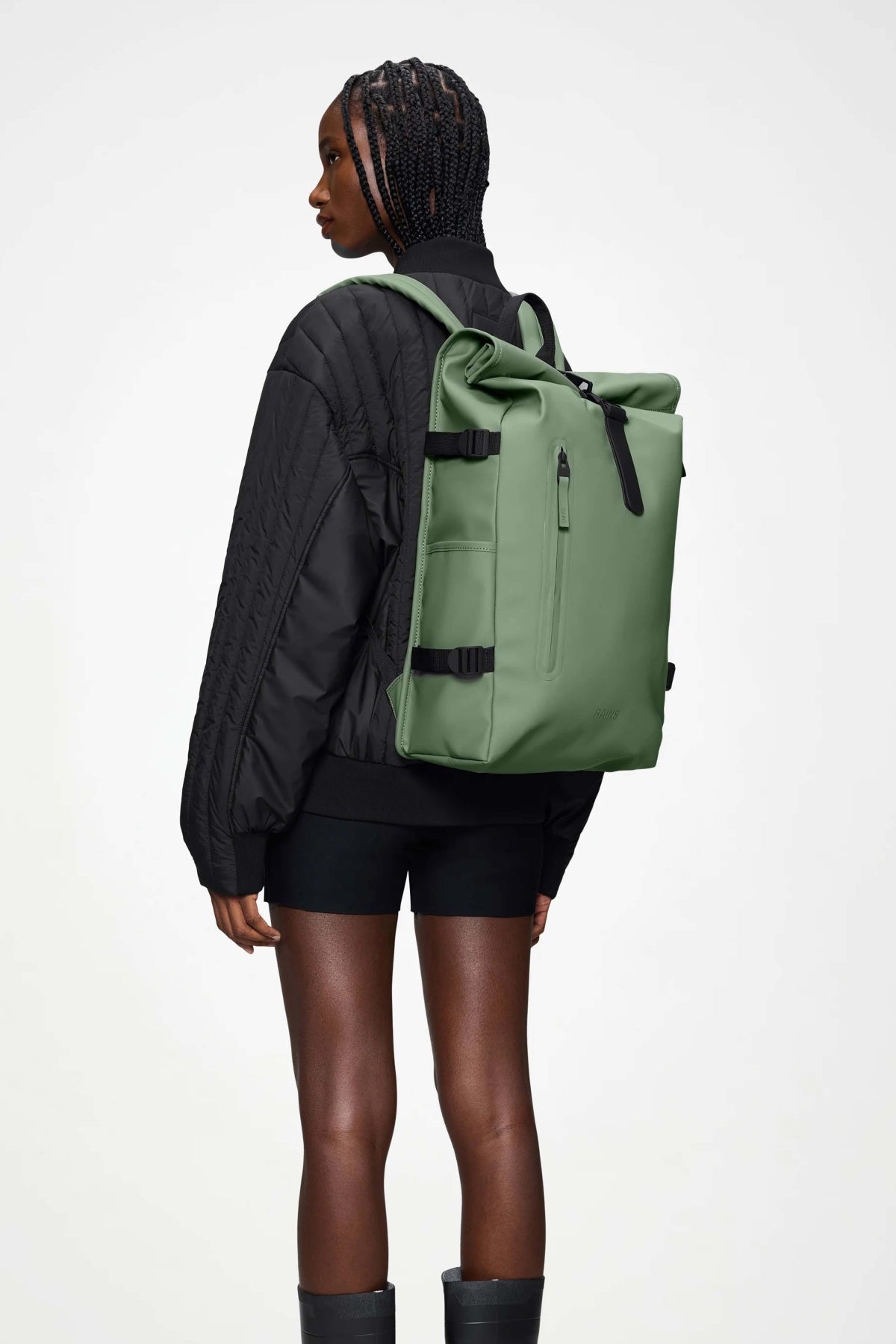 RAINS ROLLTOP RUCKSACK LARGE W3 en color VERDE (7)