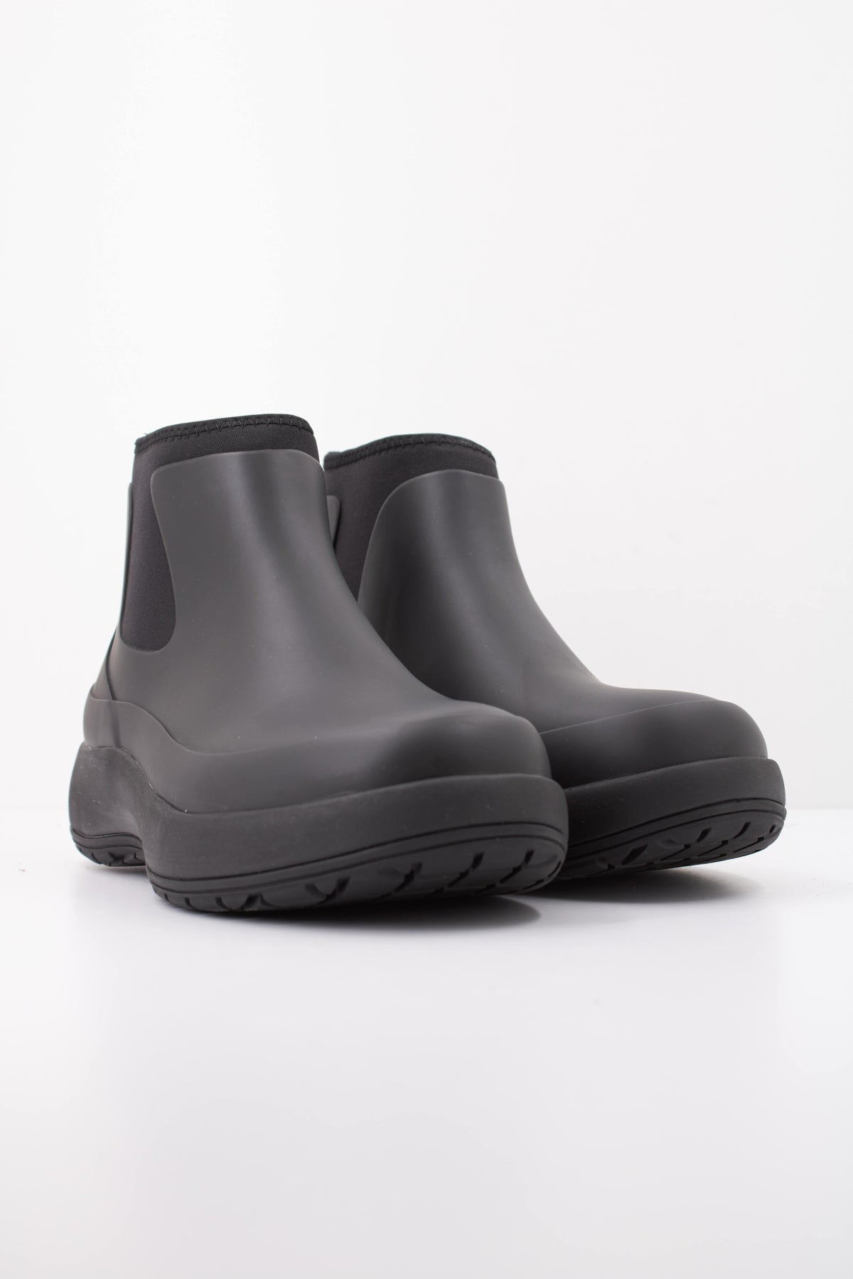RAINS THE DRY BOOT W3 en color NEGRO (2)