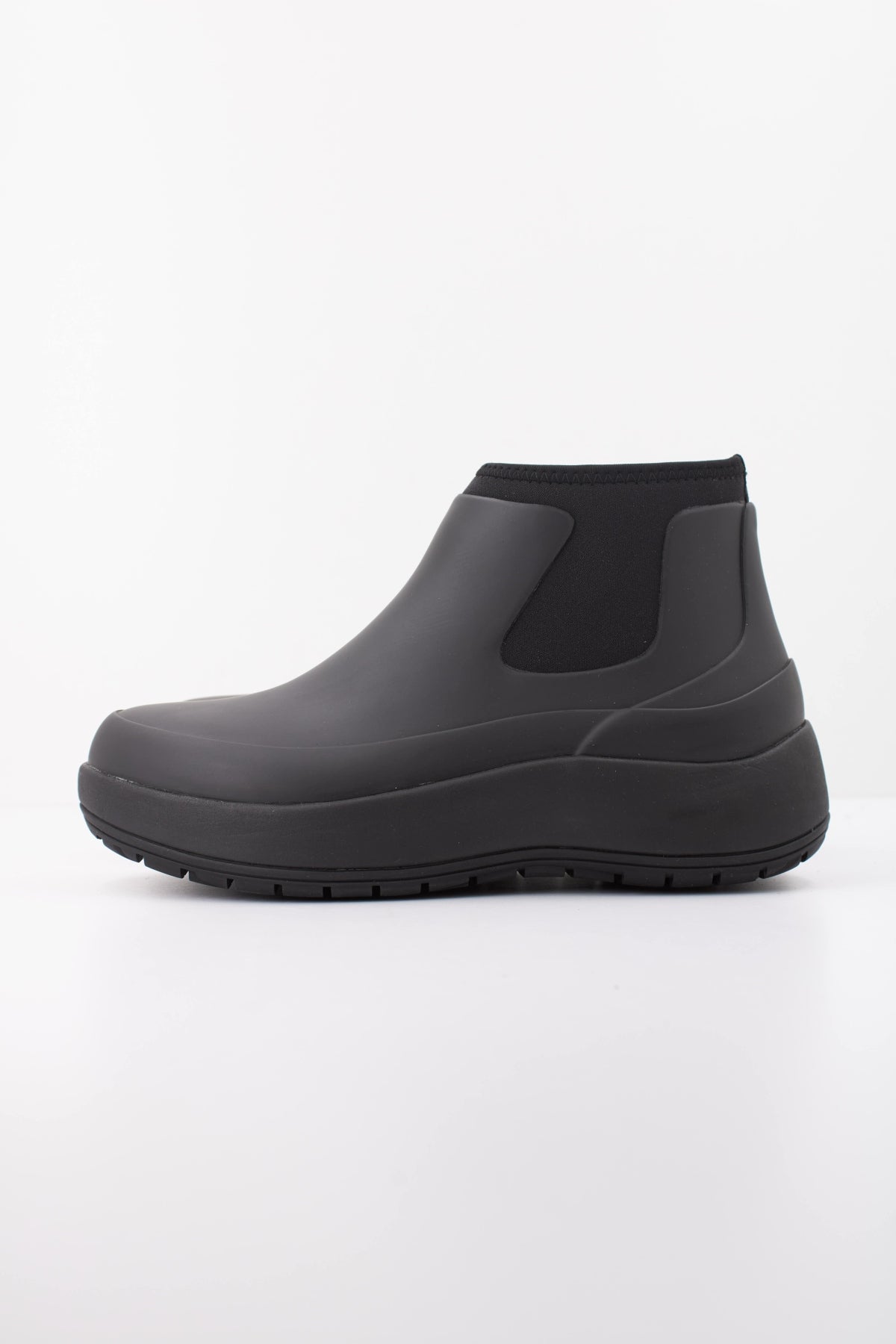 RAINS THE DRY BOOT W3 en color NEGRO (1)