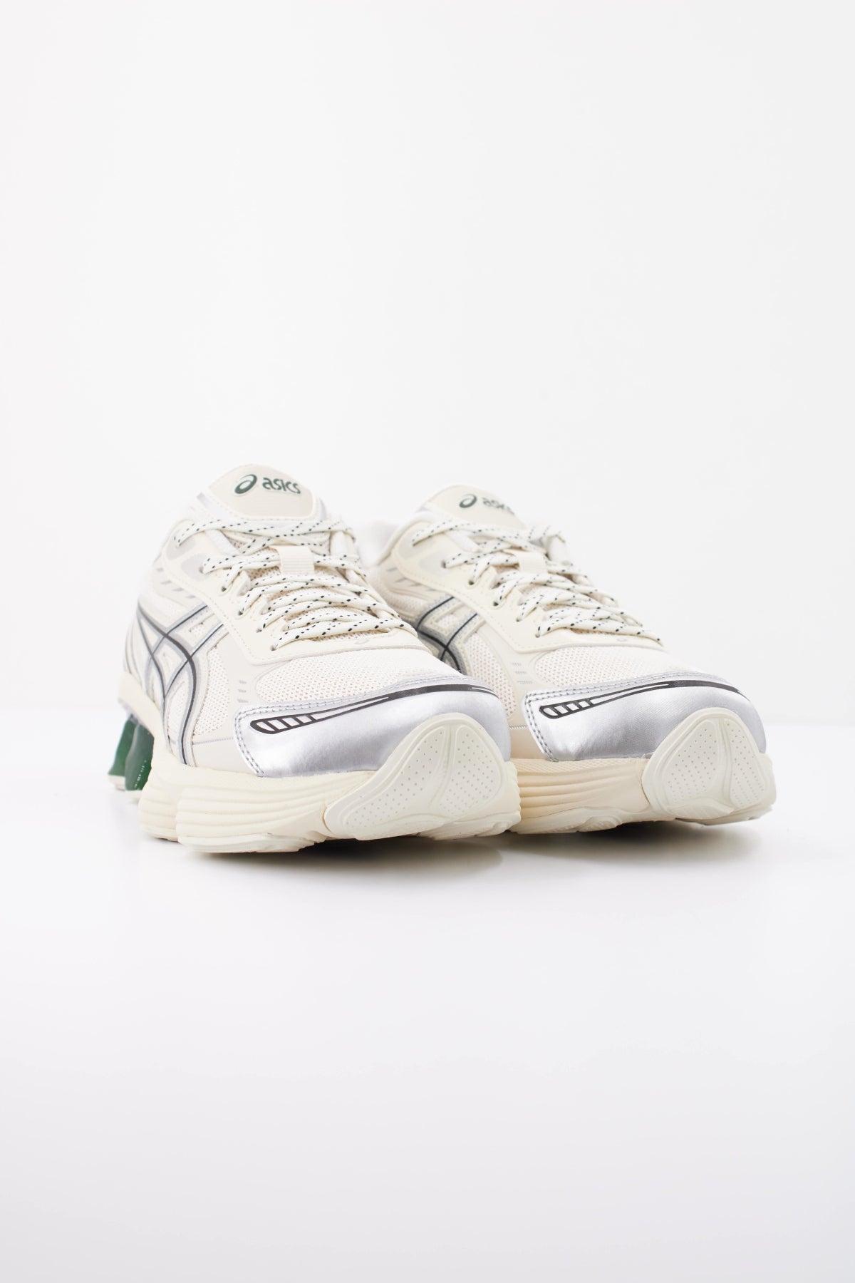 ASICS GEL-KINETIC FLUENT en color BLANCO (2)