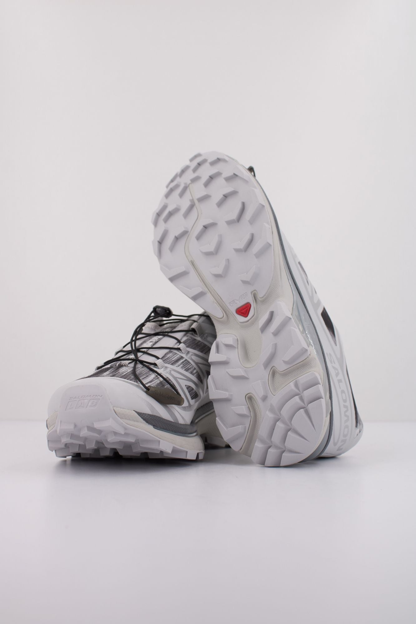 SALOMON XT 6 CAMO en color GRIS (5)