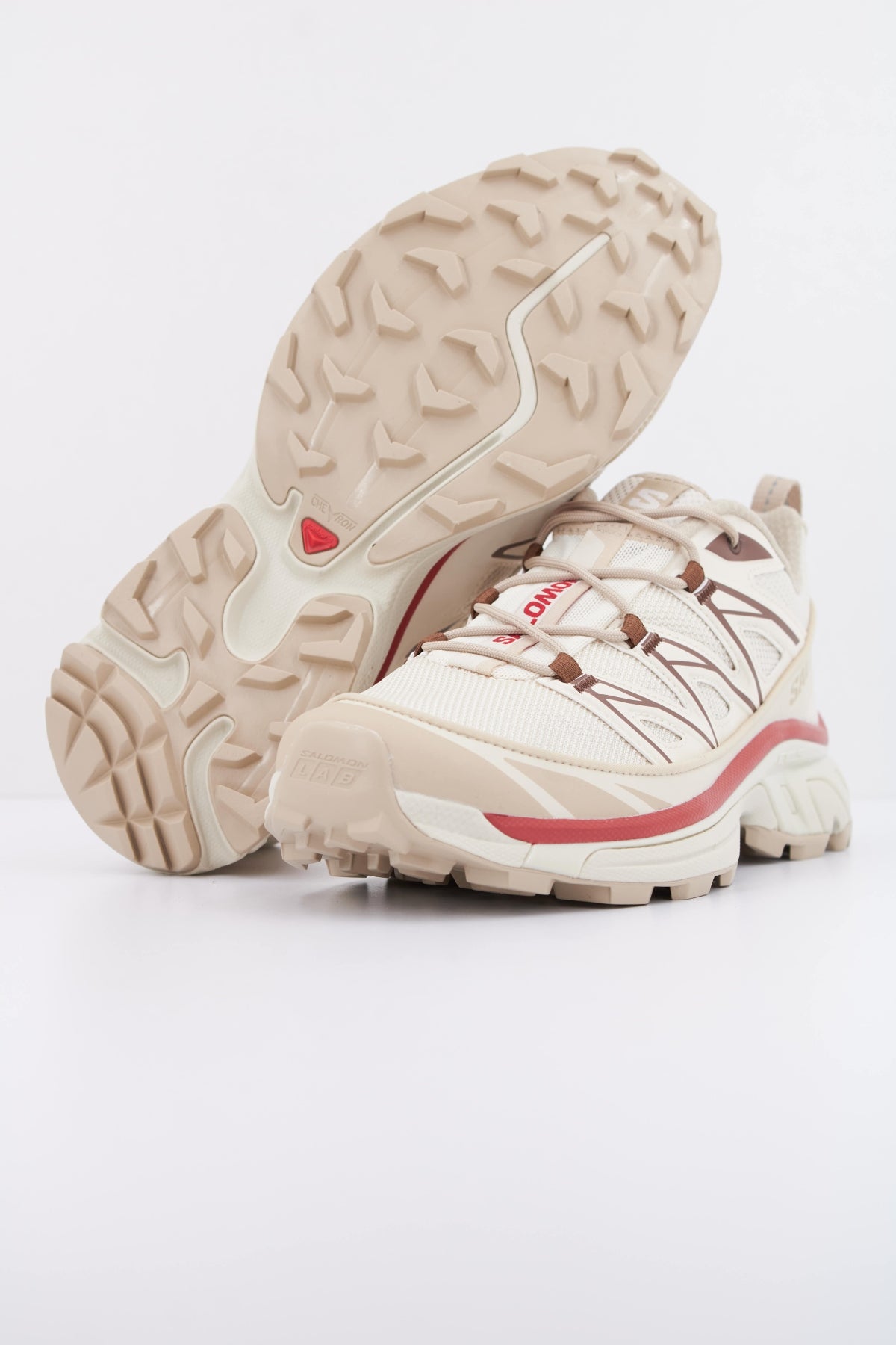 SALOMON XT 6 EXPANSE en color BEIS (5)