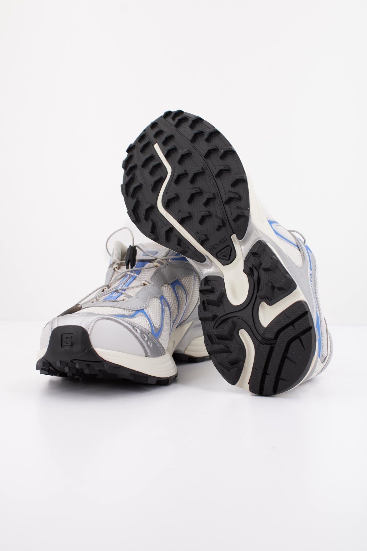 SALOMON XT WHISPER en color BLANCO (5)