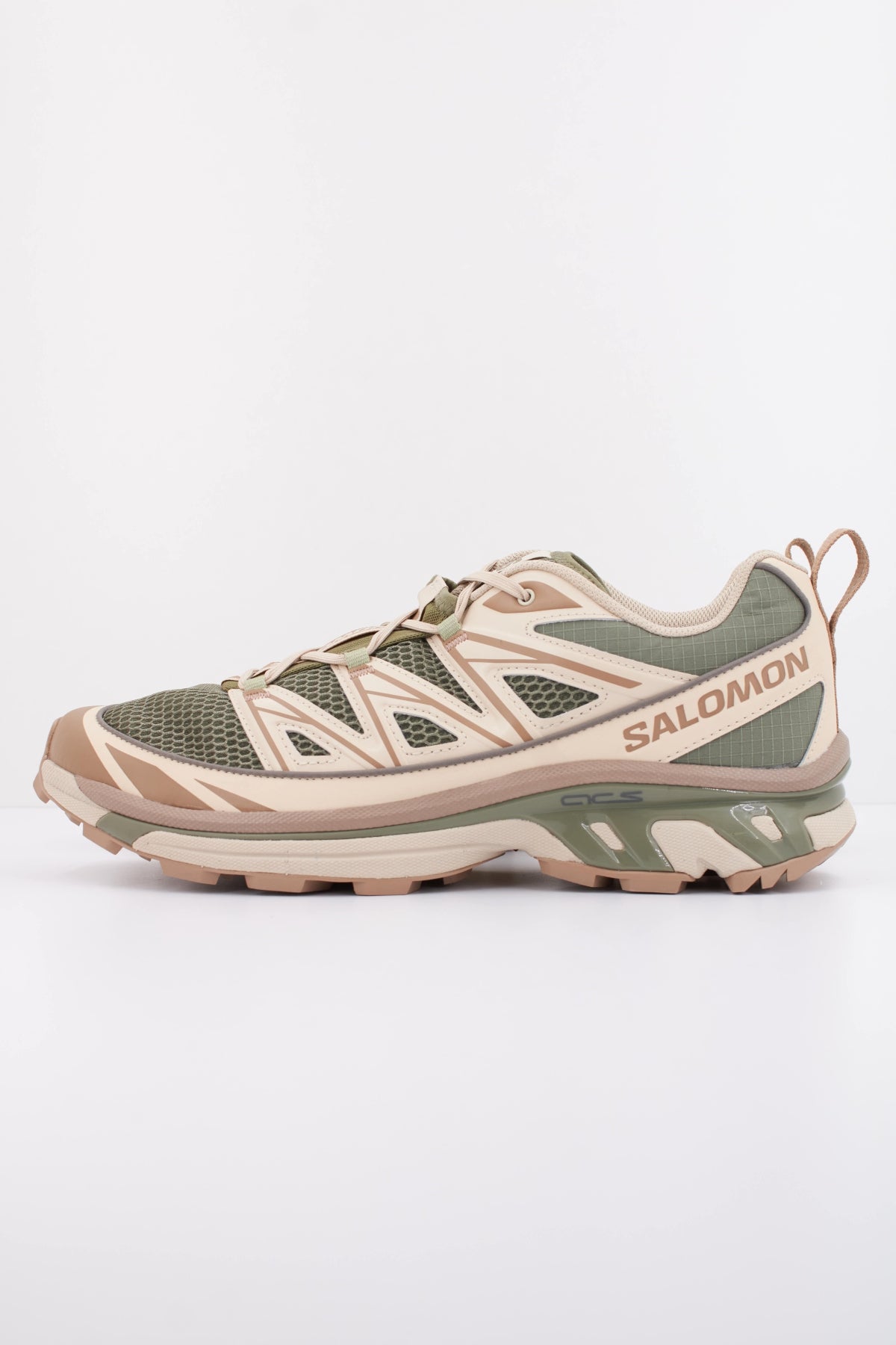 SALOMON XT 6 EXPANSE en color VERDE (1)