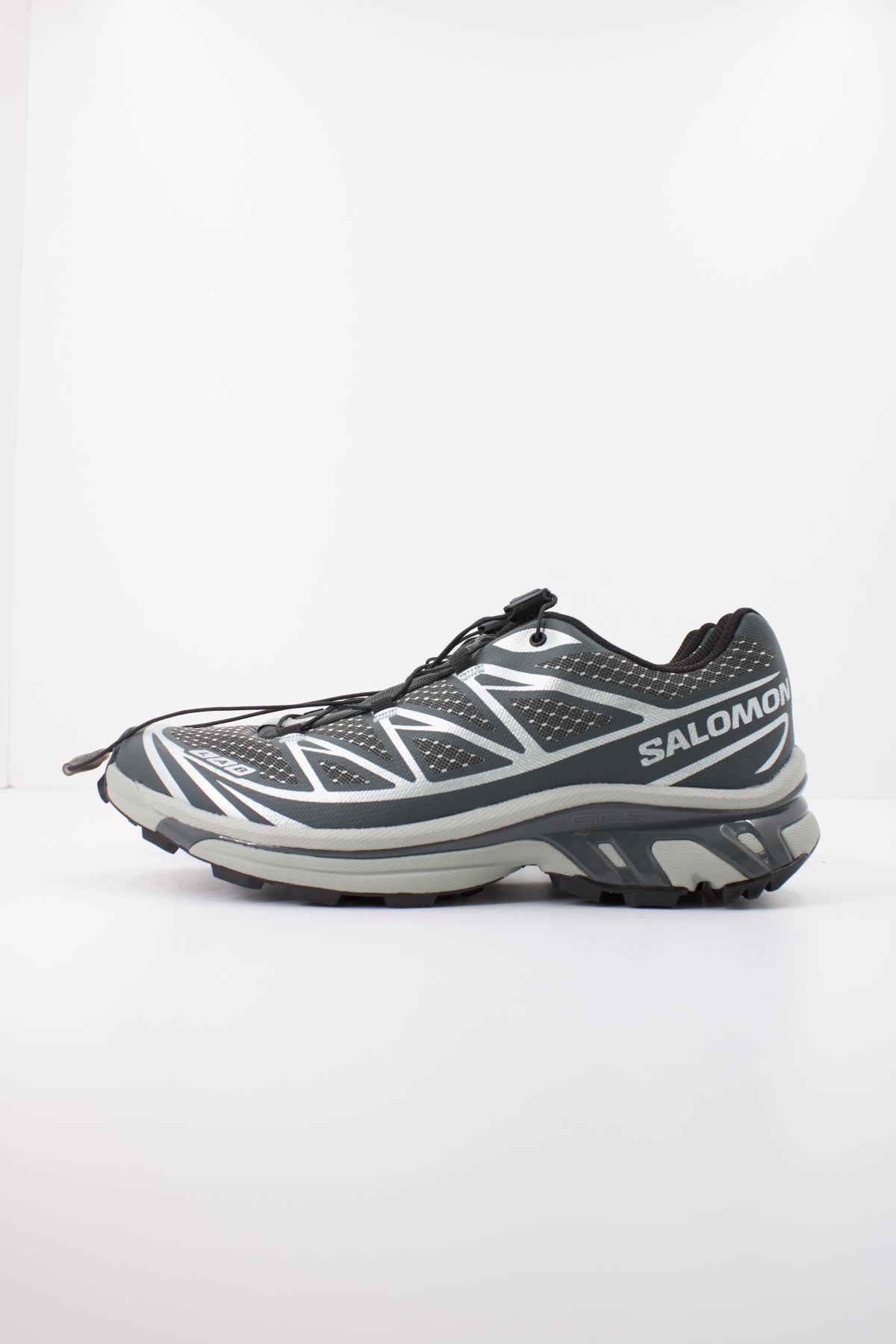 SALOMON XT 6 STEEL STREETS en color VERDE (1)