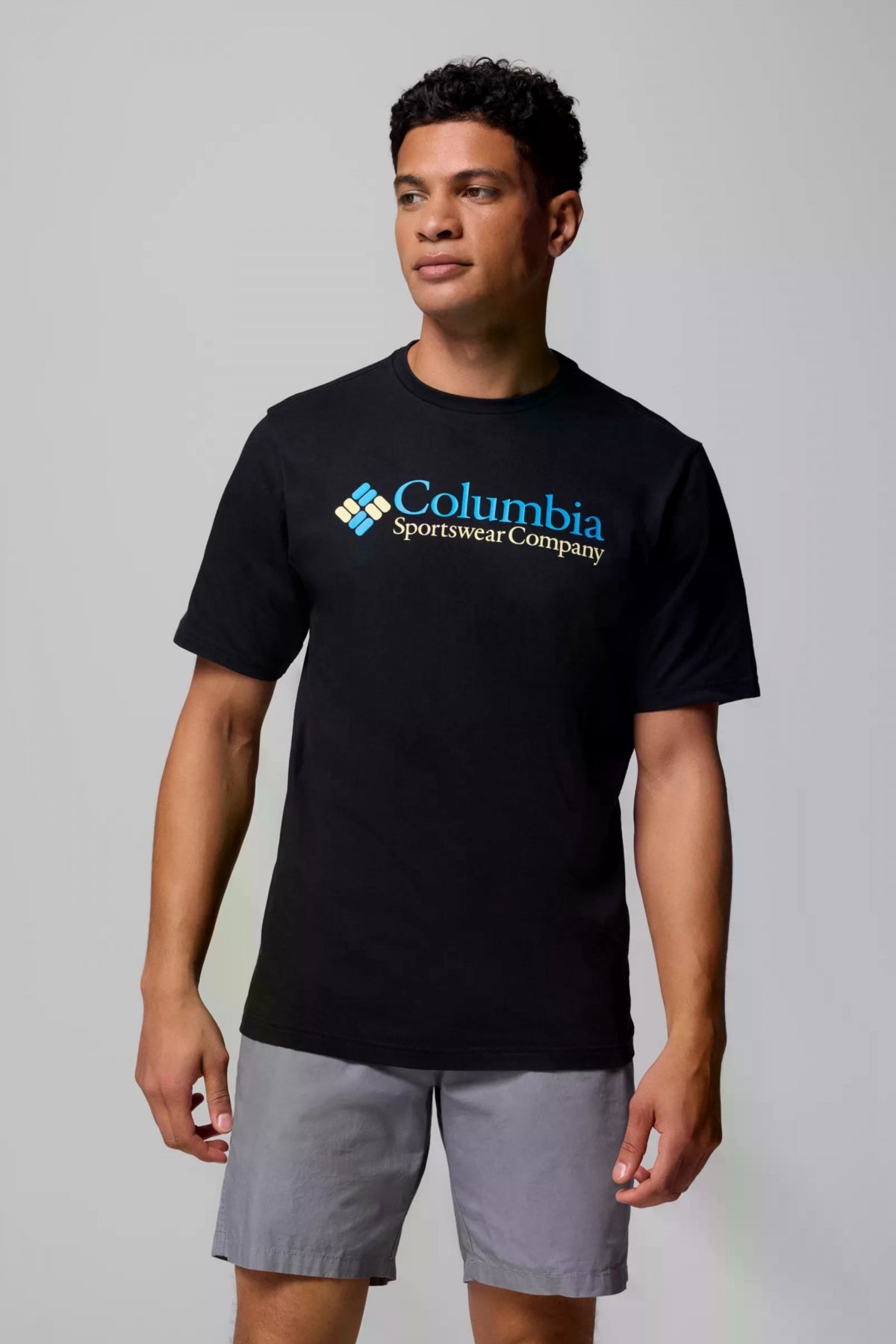 COLUMBIA CSC BASIC LOGO SHORT SLEE en color NEGRO (1)