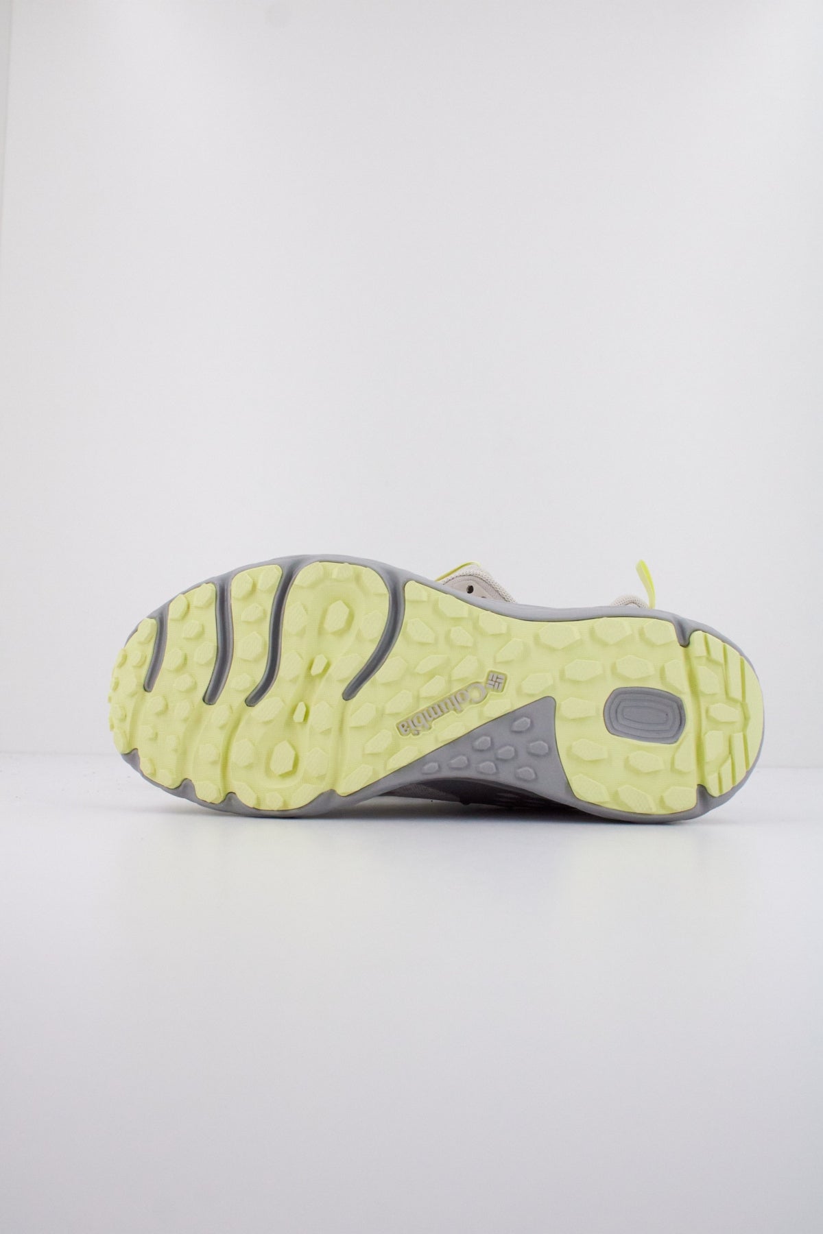 COLUMBIA KONOS TRS OUTDRY en color GRIS (5)