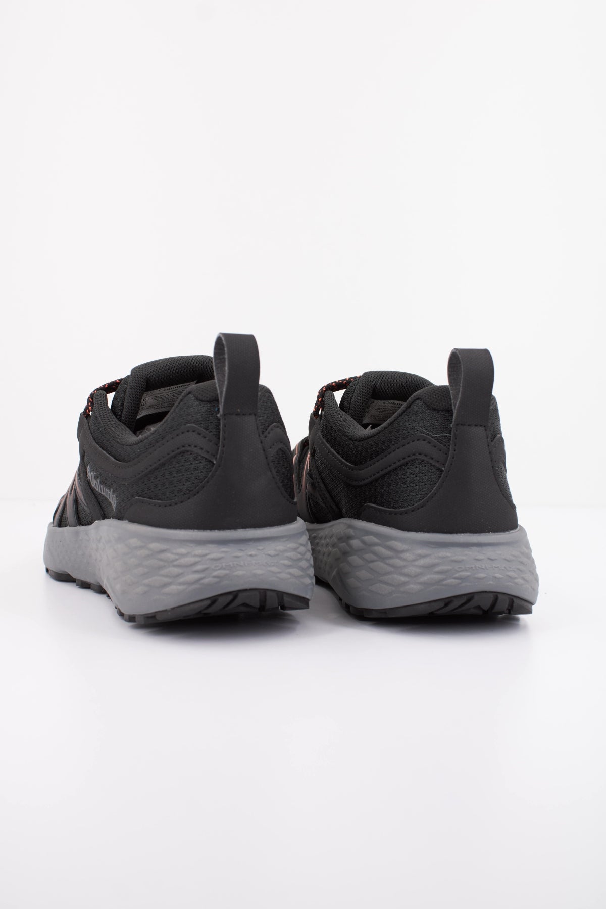 COLUMBIA PEAKFREAK ROAM en color NEGRO (4)