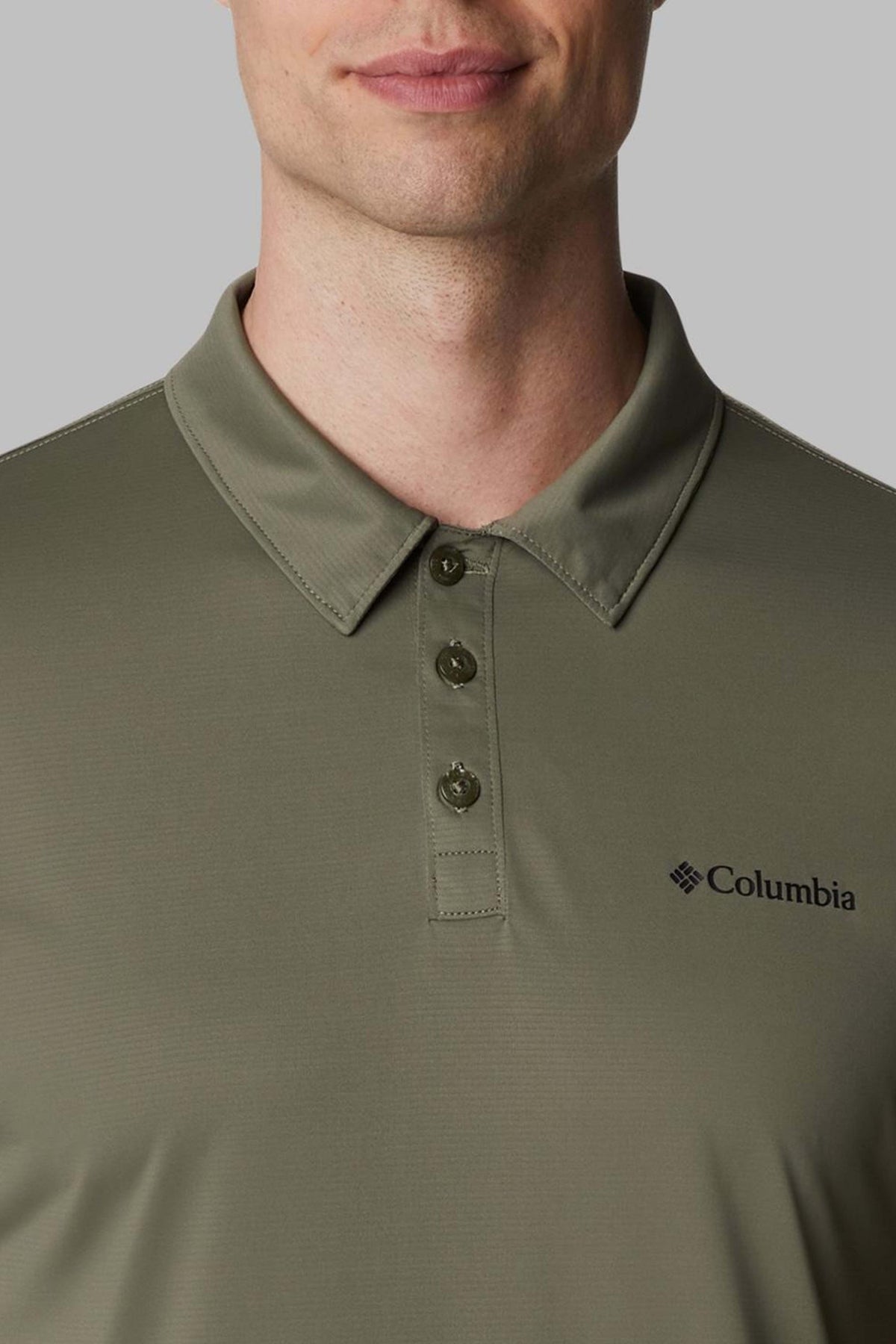 COLUMBIA HIKE M POLO en color VERDE (3)