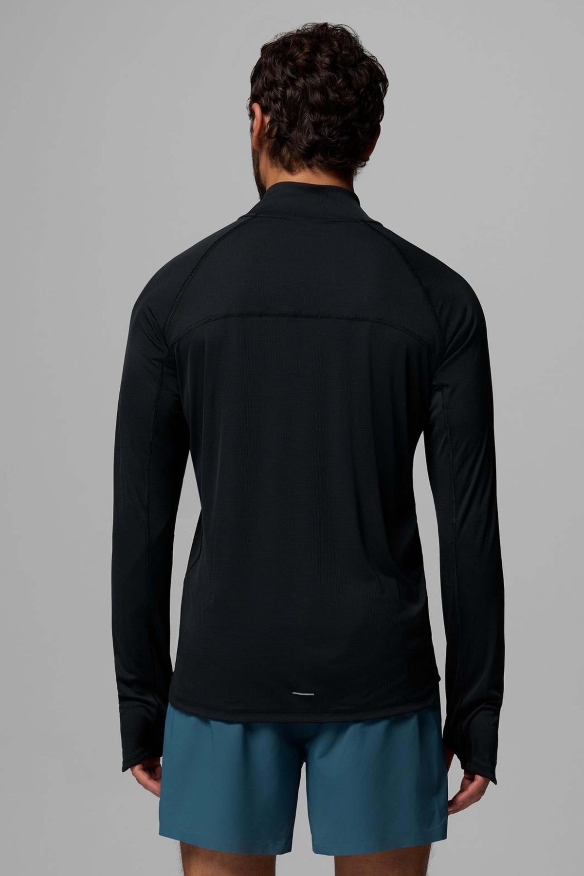 COLUMBIA STEALTH SPRING LS HZ TEE en color NEGRO (2)