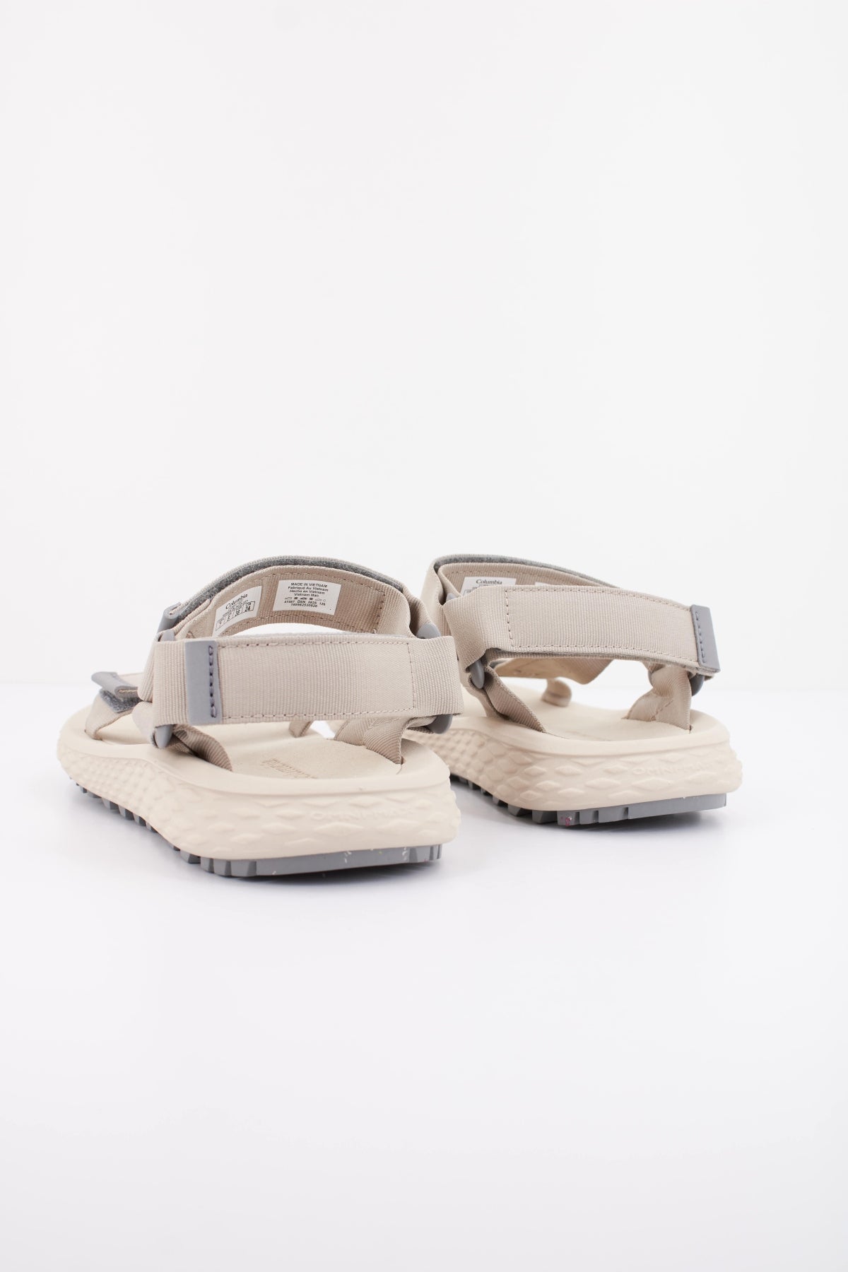 COLUMBIA KONOS GLOBETROT WMNS en color BEIS (4)