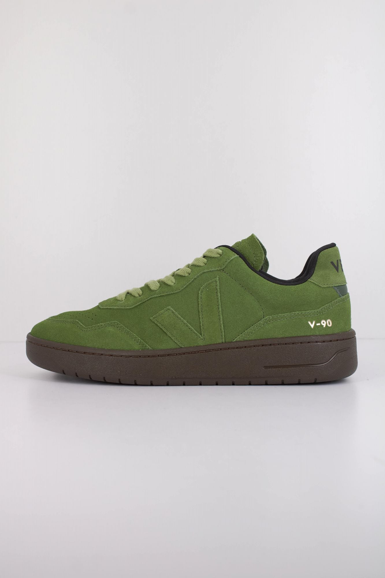 VEJA VD0320928B en color VERDE (1)