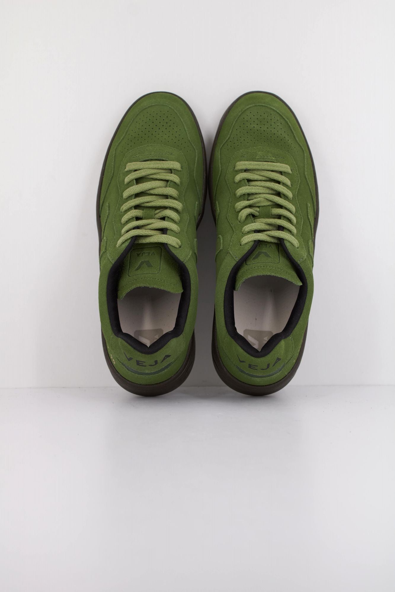 VEJA VD0320928B en color VERDE (5)