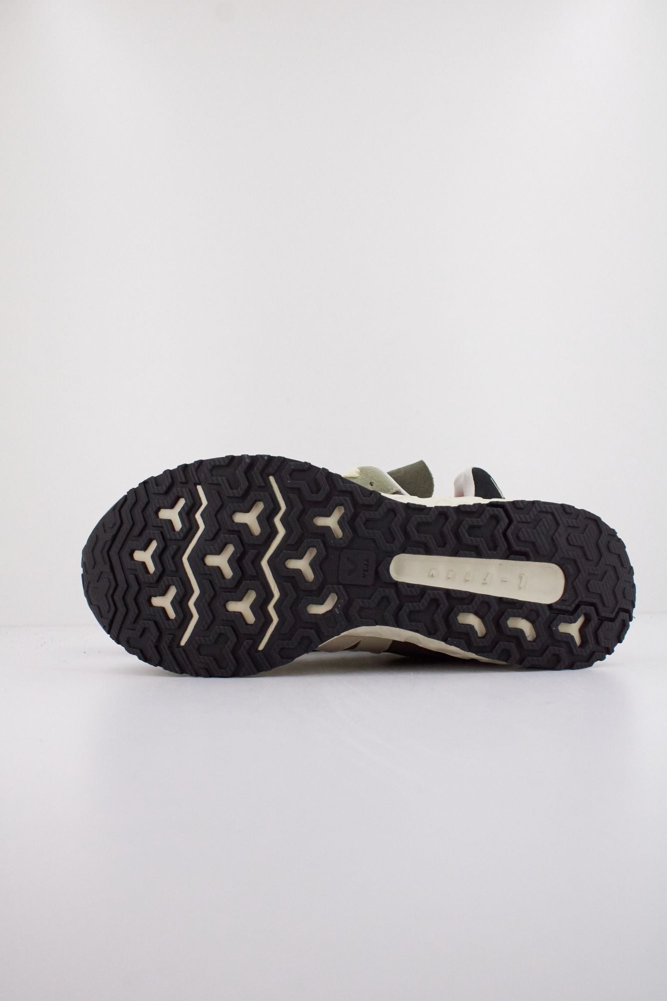 VEJA CONDOR ROYALE en color VERDE (5)