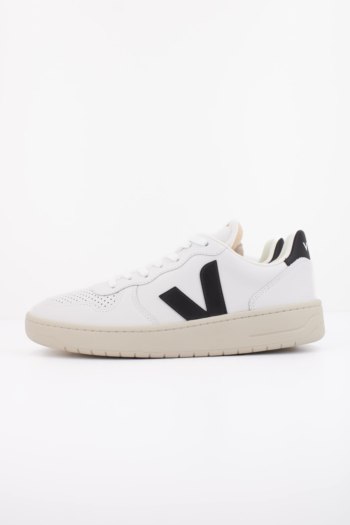 VEJA V10 PRIME en color BLANCO (1)