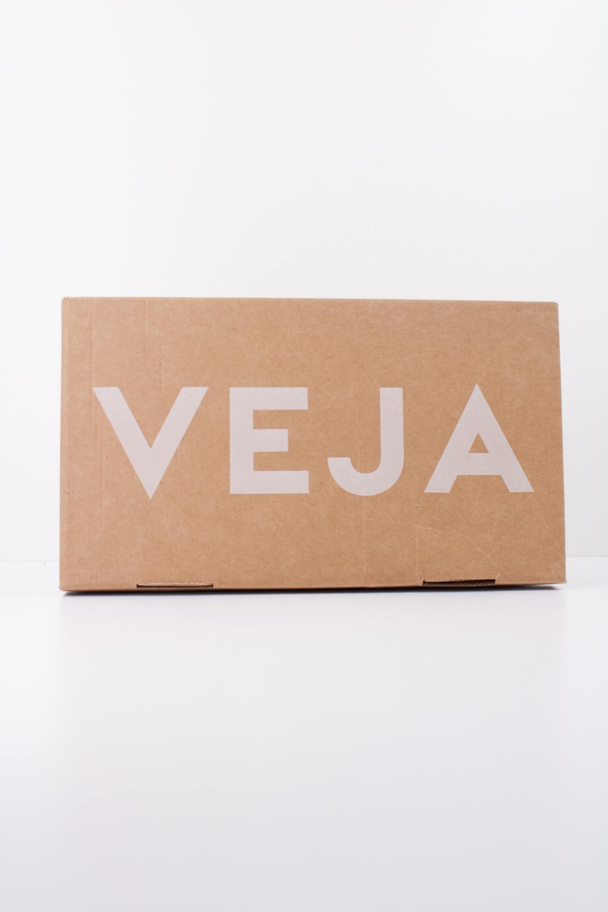 VEJA DEPORTIVO VOLLEY en color BLANCO (6)