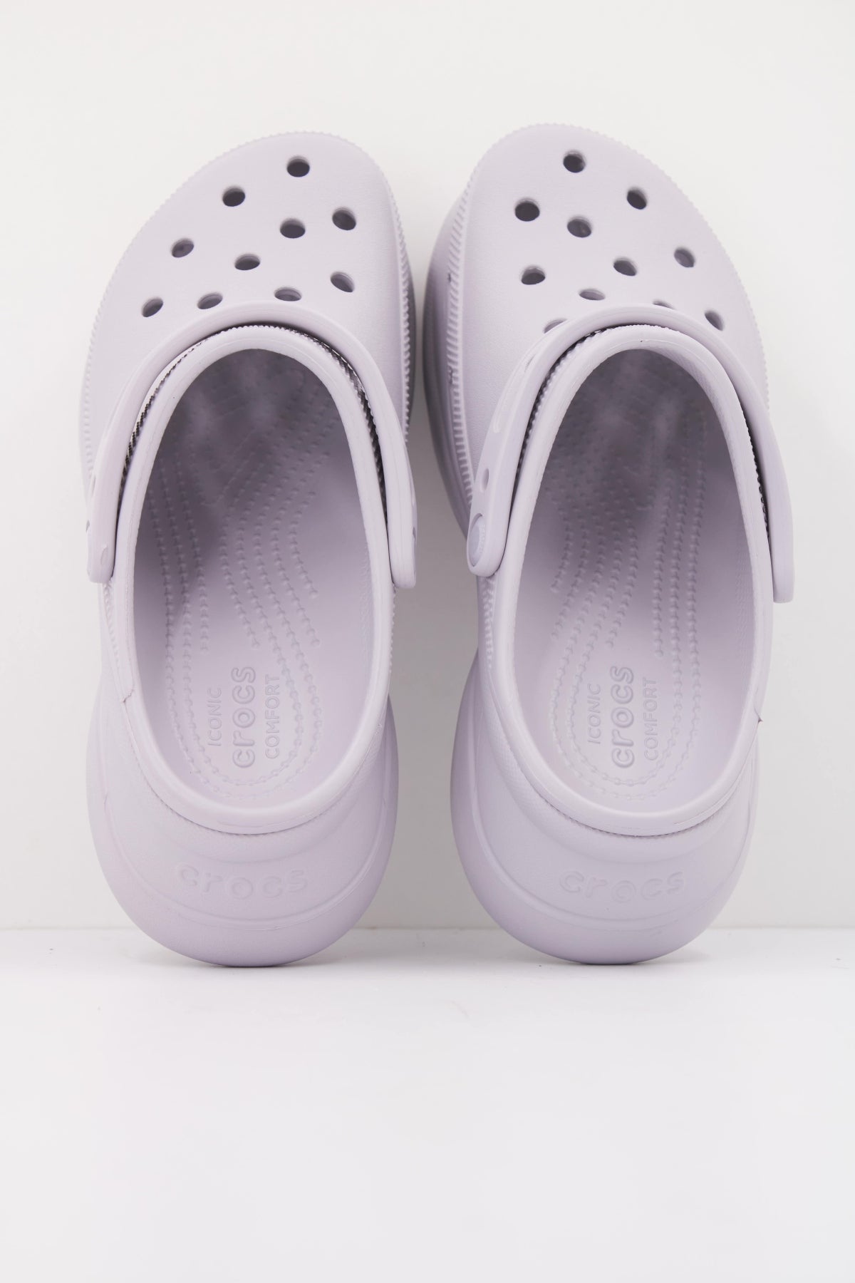 CROCS BAE CLOG en color VIOLETA (3)
