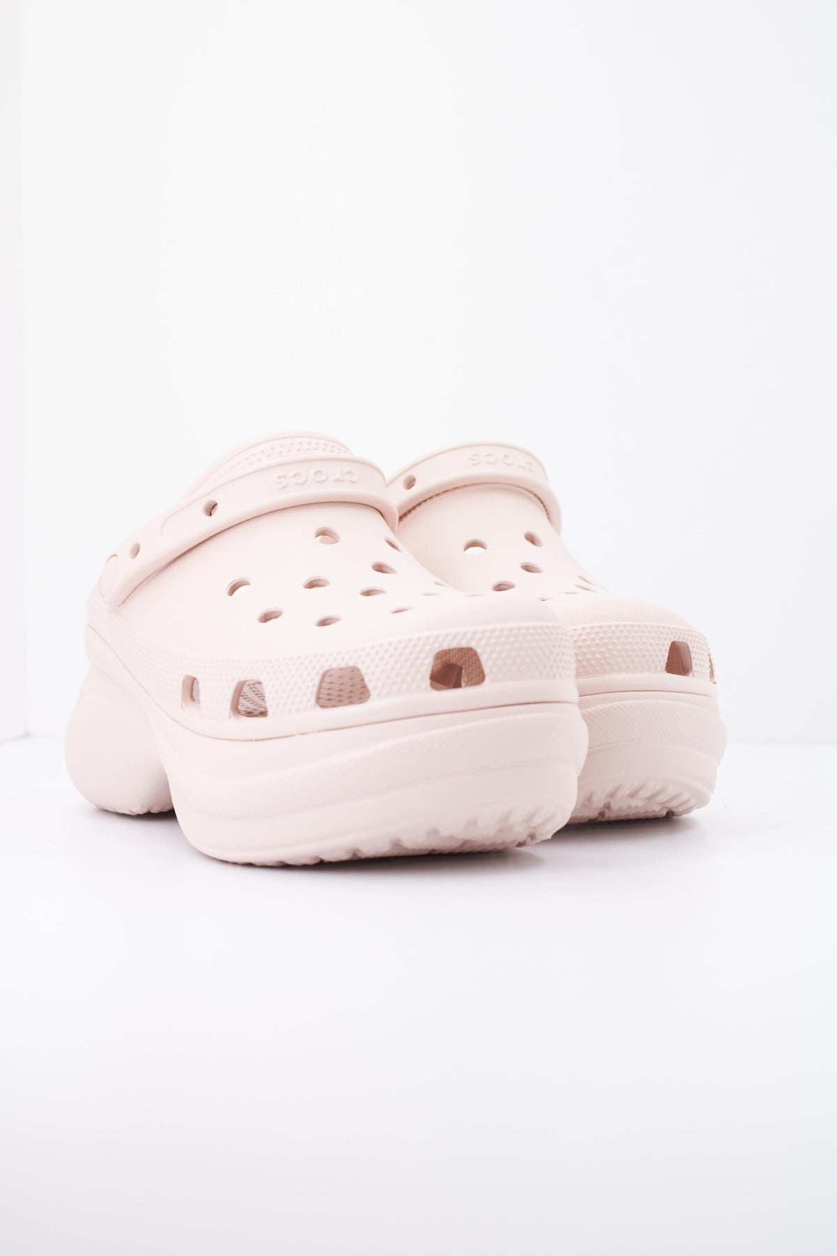 CROCS BAE CLOG en color ROSA (2)