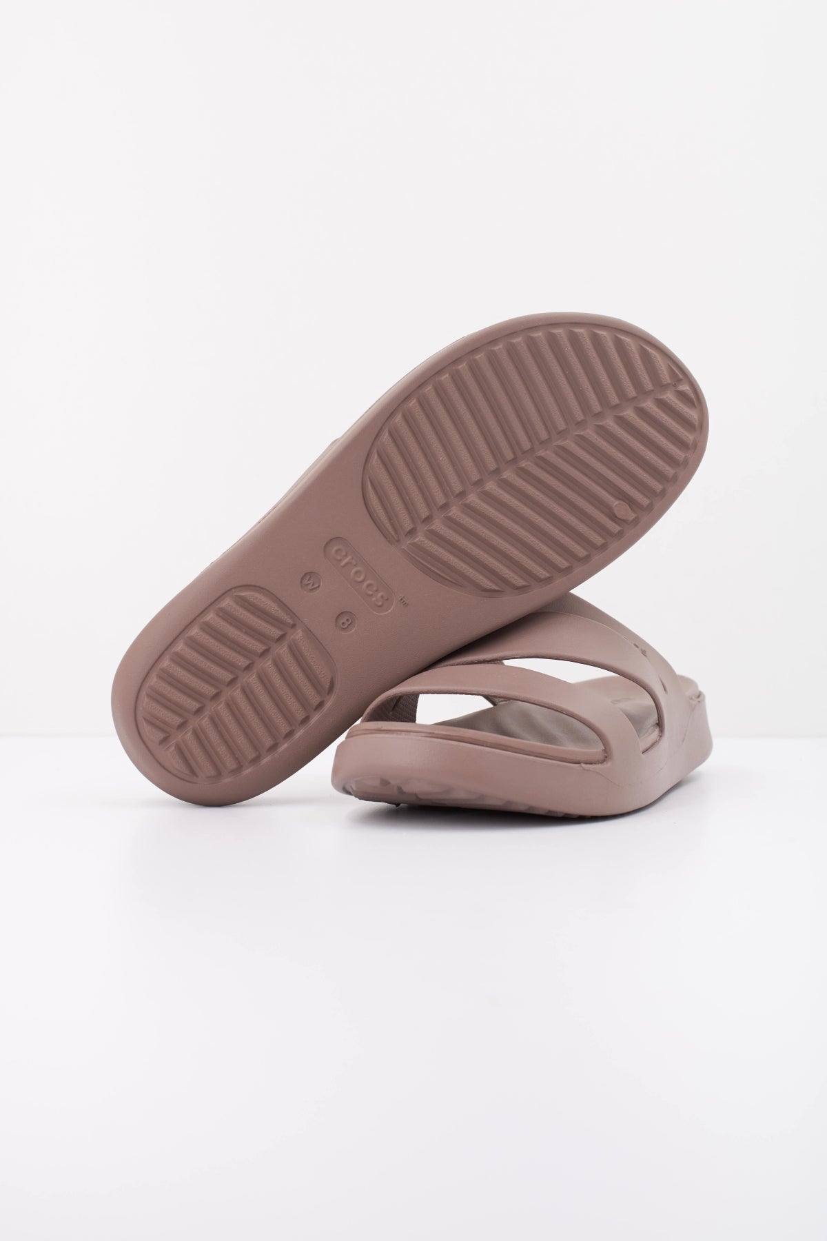 CROCS GETAWAY STRAPPY en color MARRON (5)