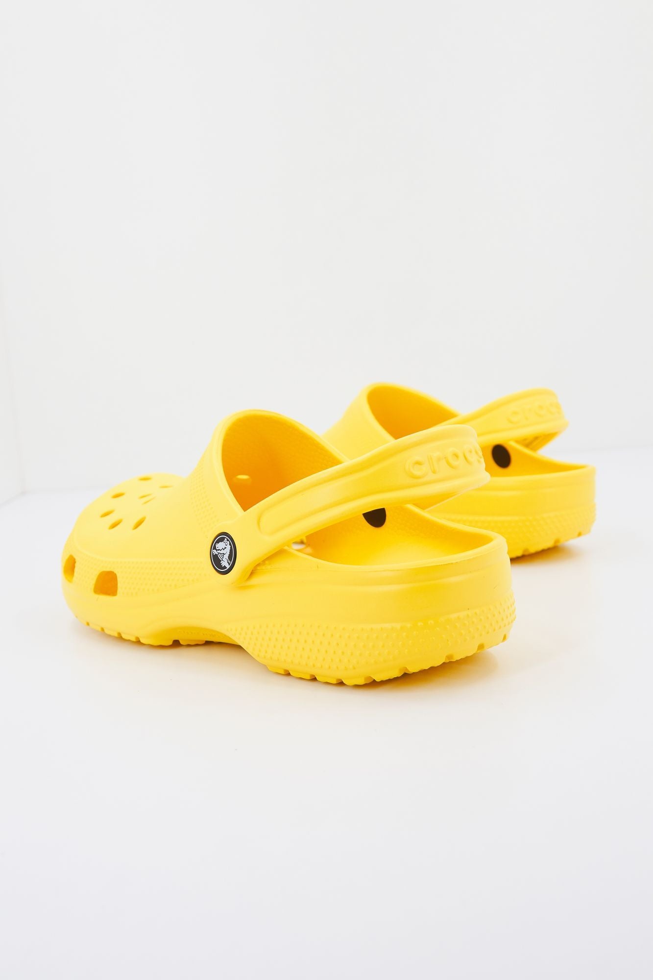 CROCS CLASSIC U en color AMARILLO (3)