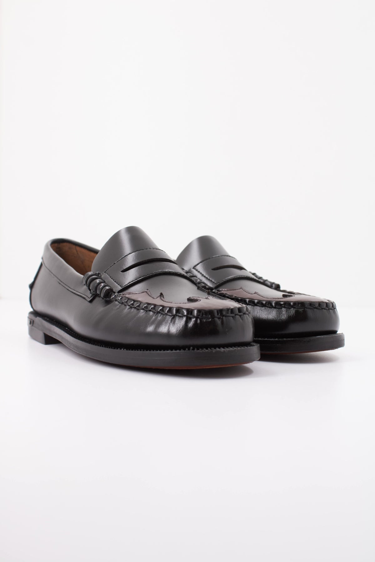SEBAGO 76114YW en color NEGRO (2)