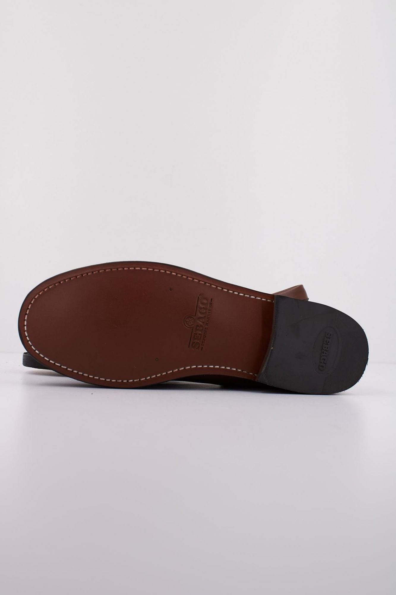SEBAGO CLASSIC PENNY LOAFER en color MARRON (5)