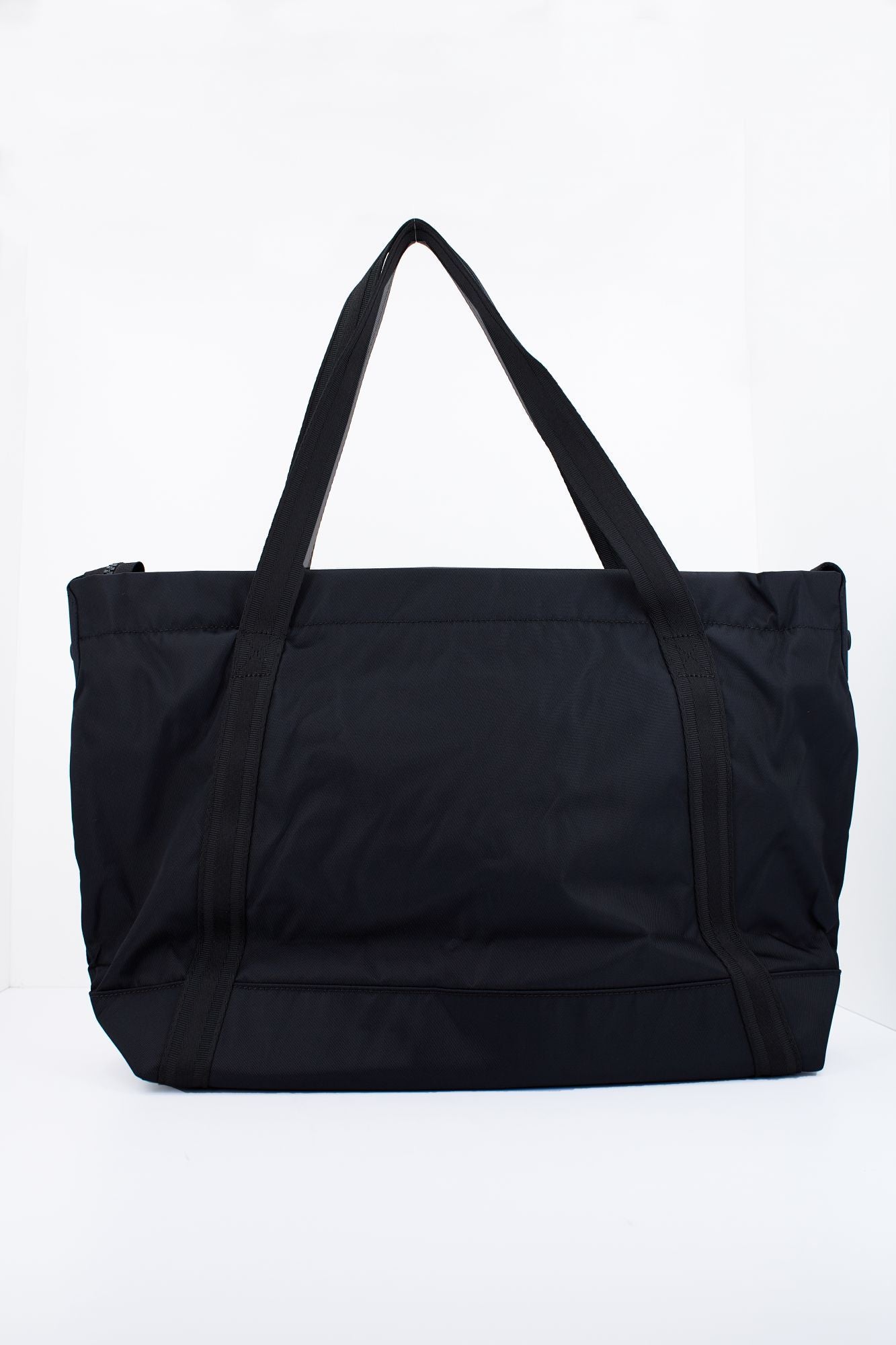 HUNTER TOTE NYLON LARGE en color NEGRO (2)