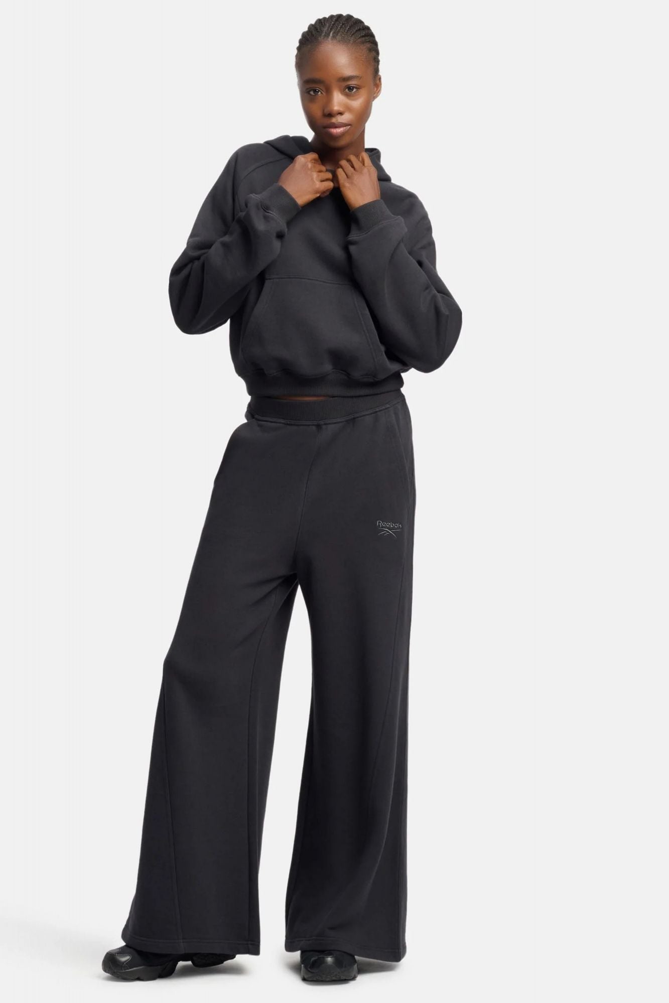 REEBOK ICON ELEMENTS FT PANT en color NEGRO (4)
