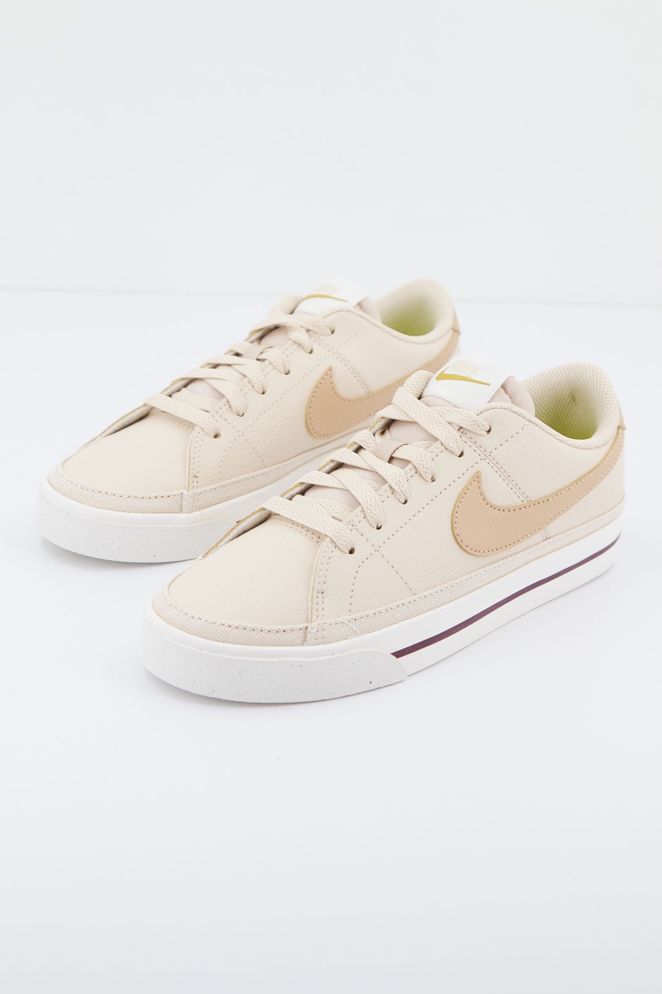 NIKE LEGACY NEXT NATURE en color BEIS (1)