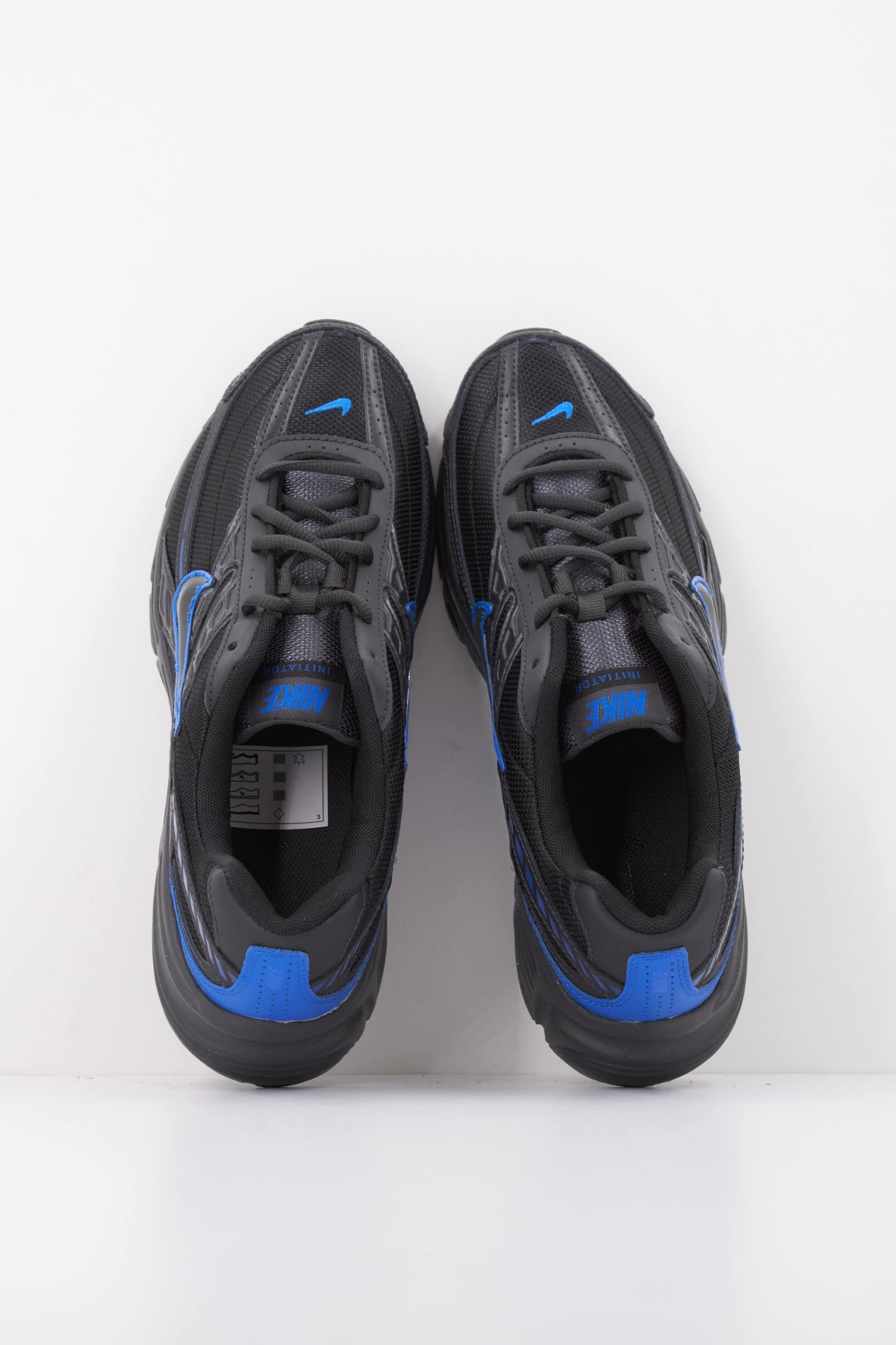 NIKE NIKE INITIATOR en color NEGRO (3)