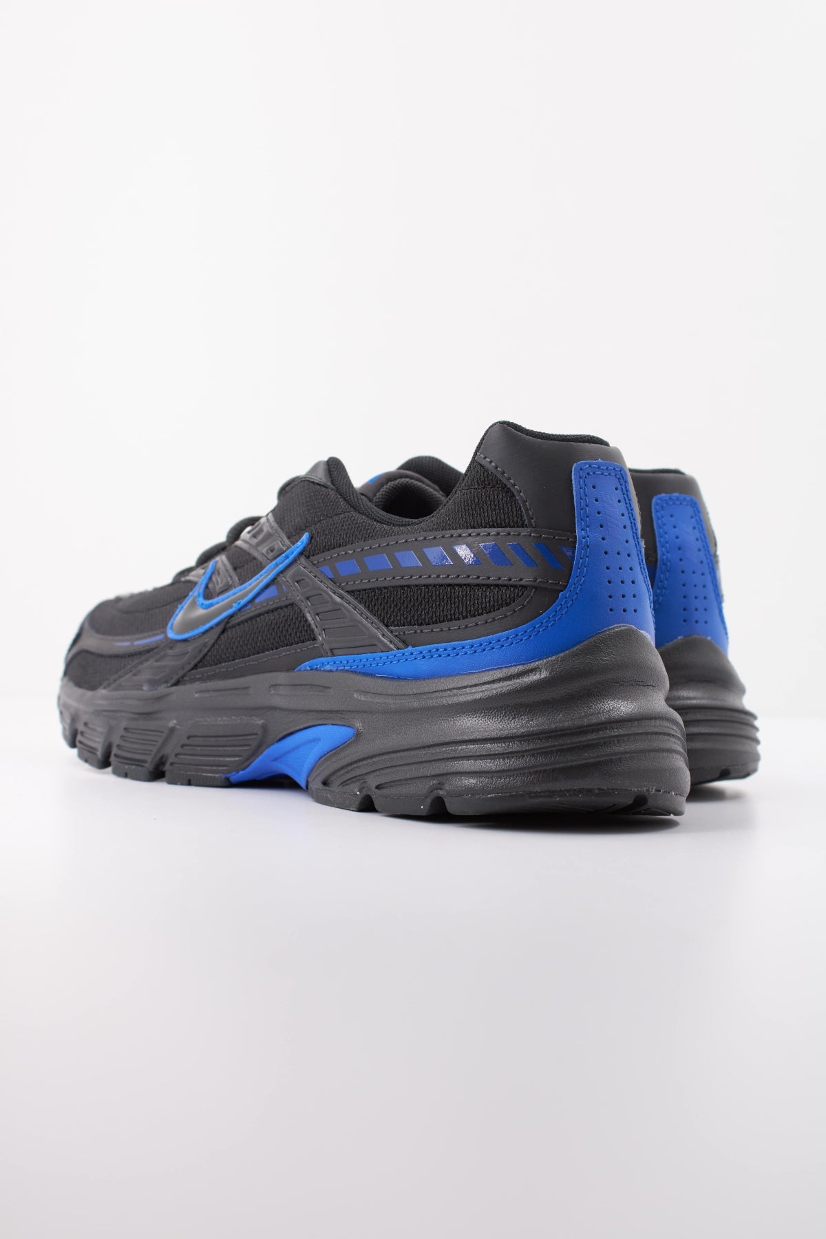 NIKE 394055 en color NEGRO (4)
